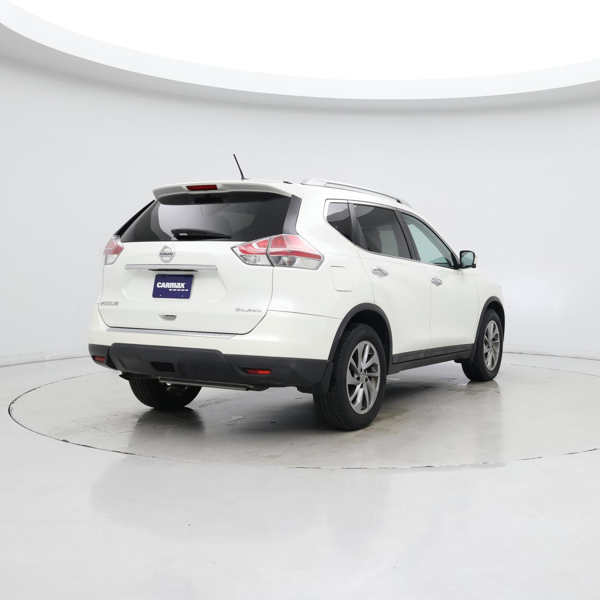 Thumbnail: 2015 Nissan Rogue - 8