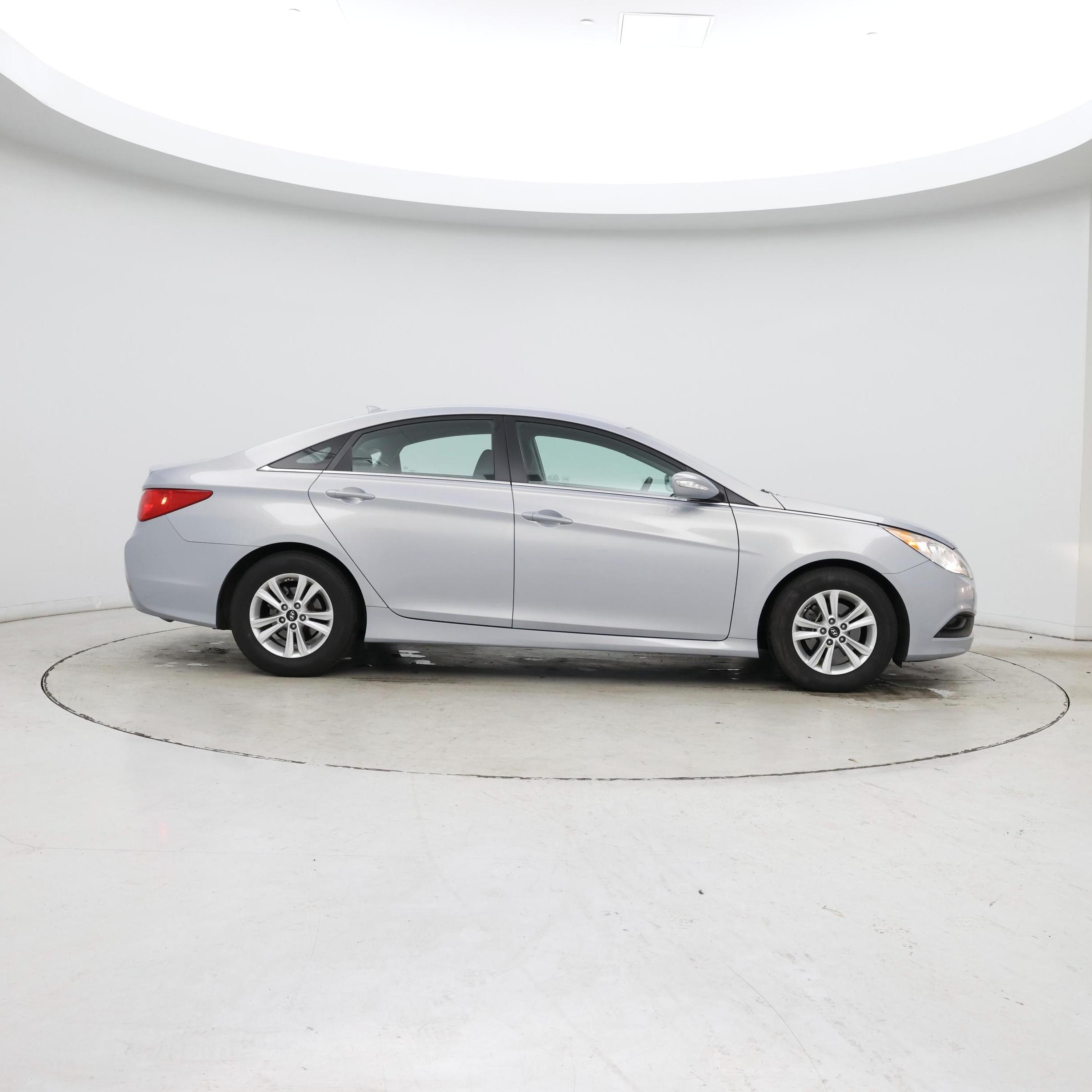 Thumbnail: 2014 Hyundai Sonata - 7