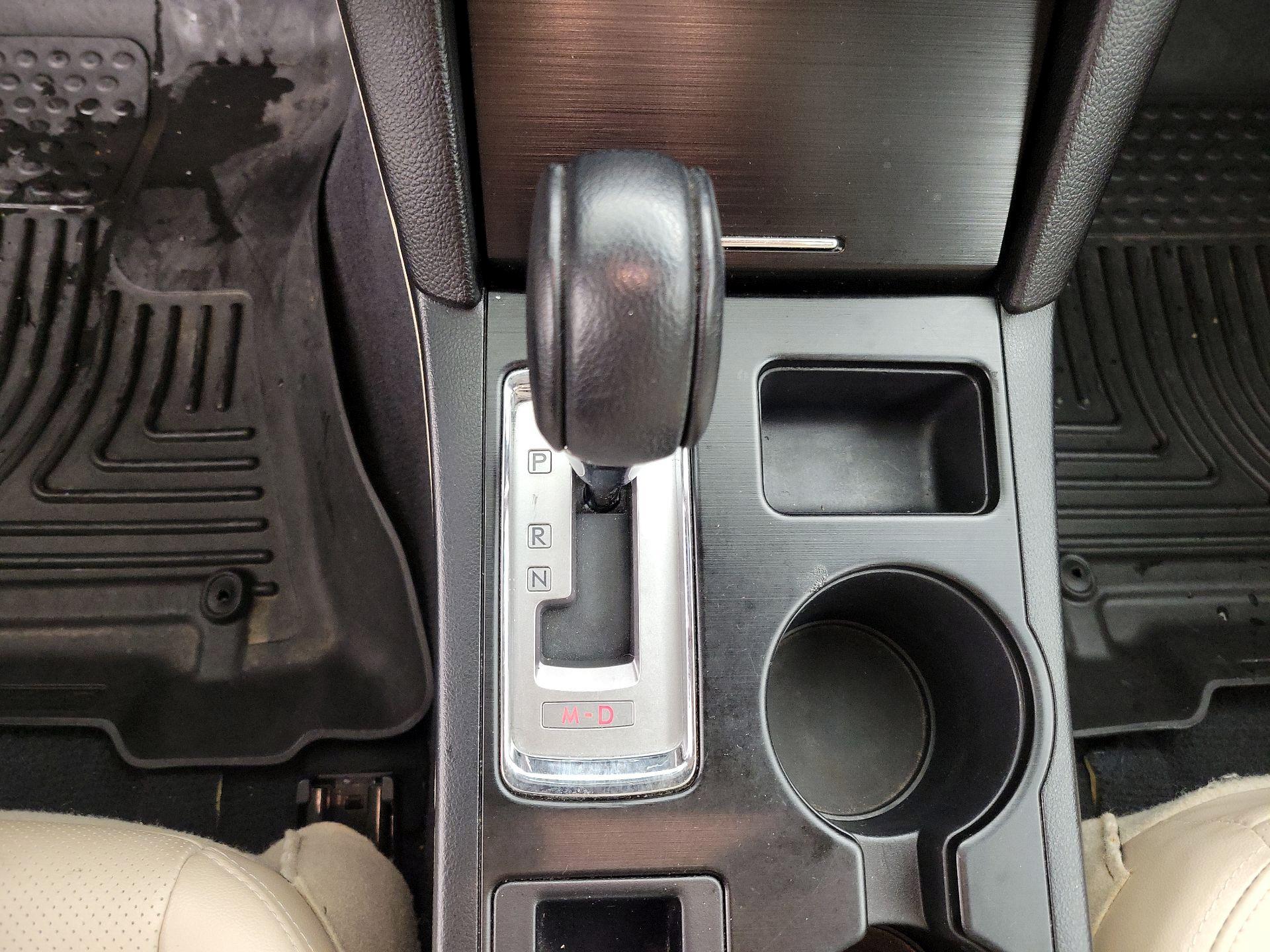 Thumbnail: 2017 Subaru Outback - 17