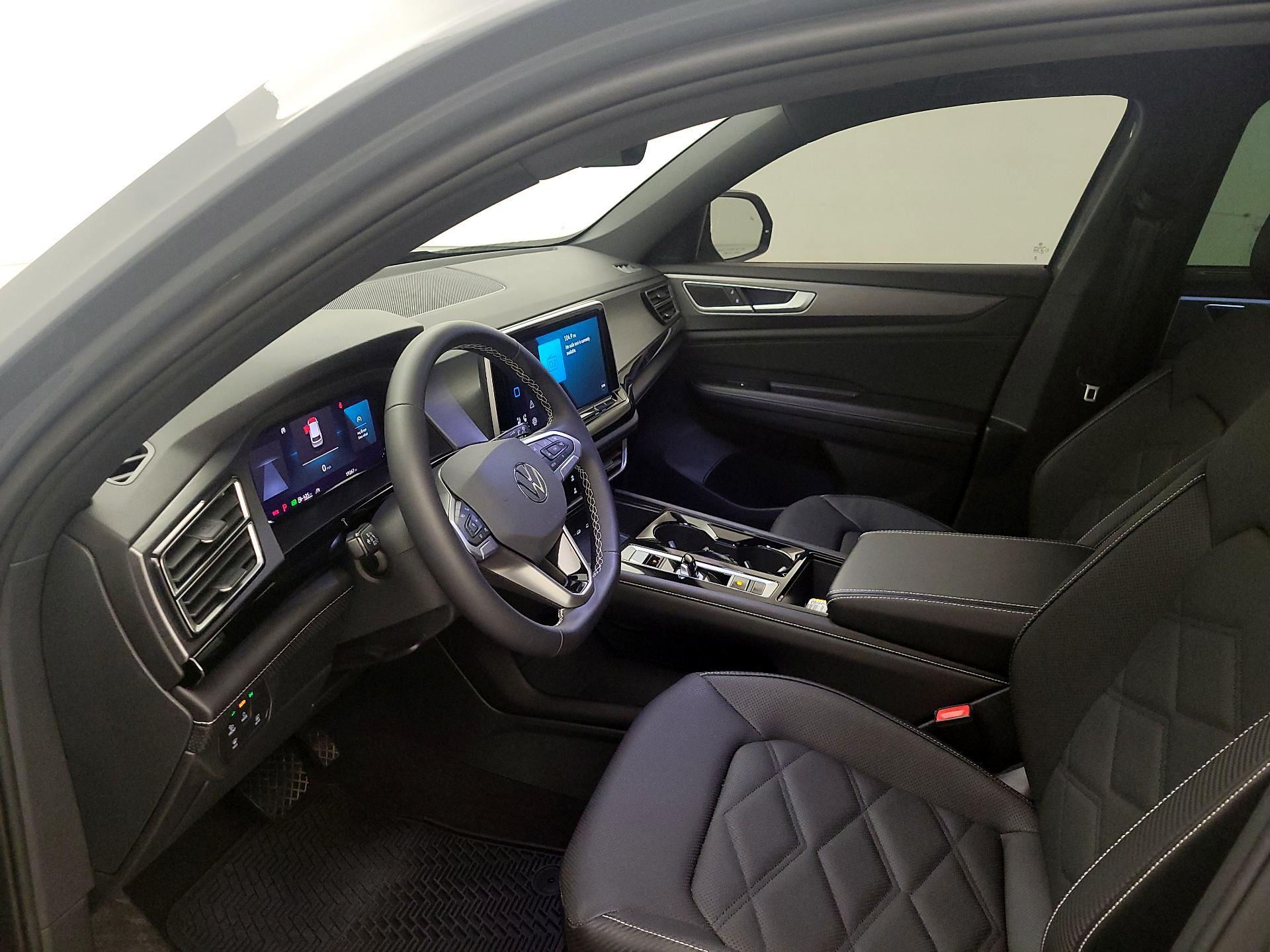 Thumbnail: 2024 Volkswagen Atlas - 11