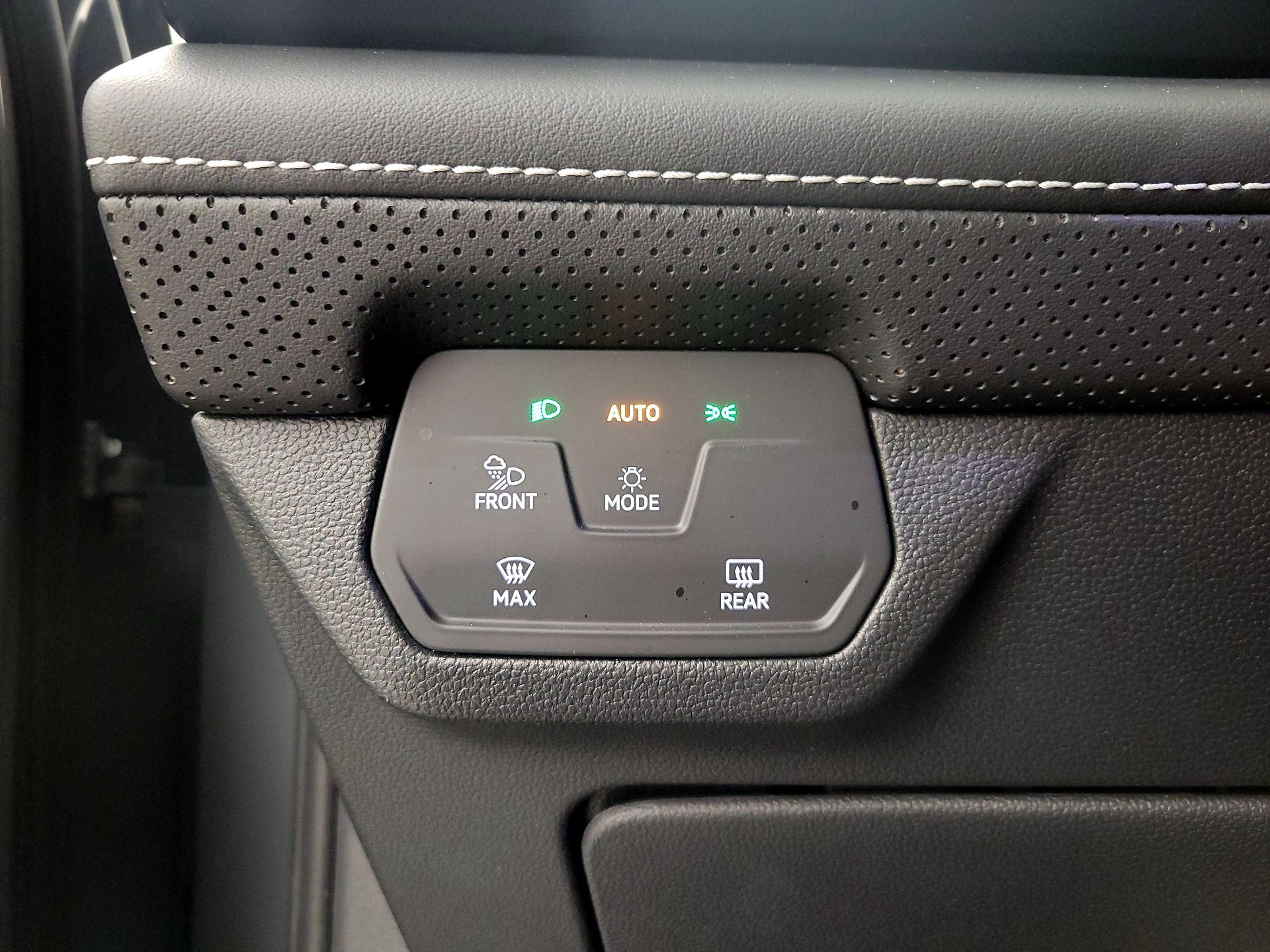 Thumbnail: 2024 Volkswagen Atlas - 13