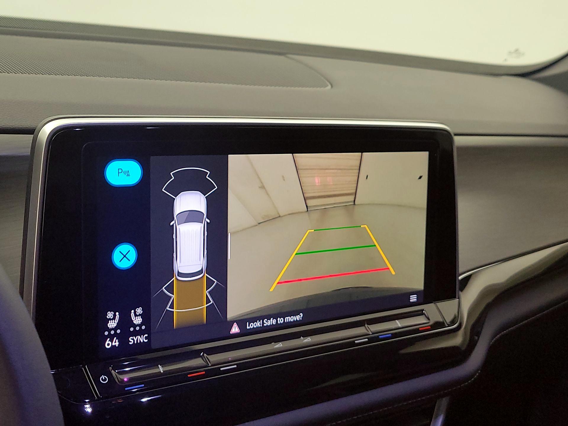 Thumbnail: 2024 Volkswagen Atlas - 14