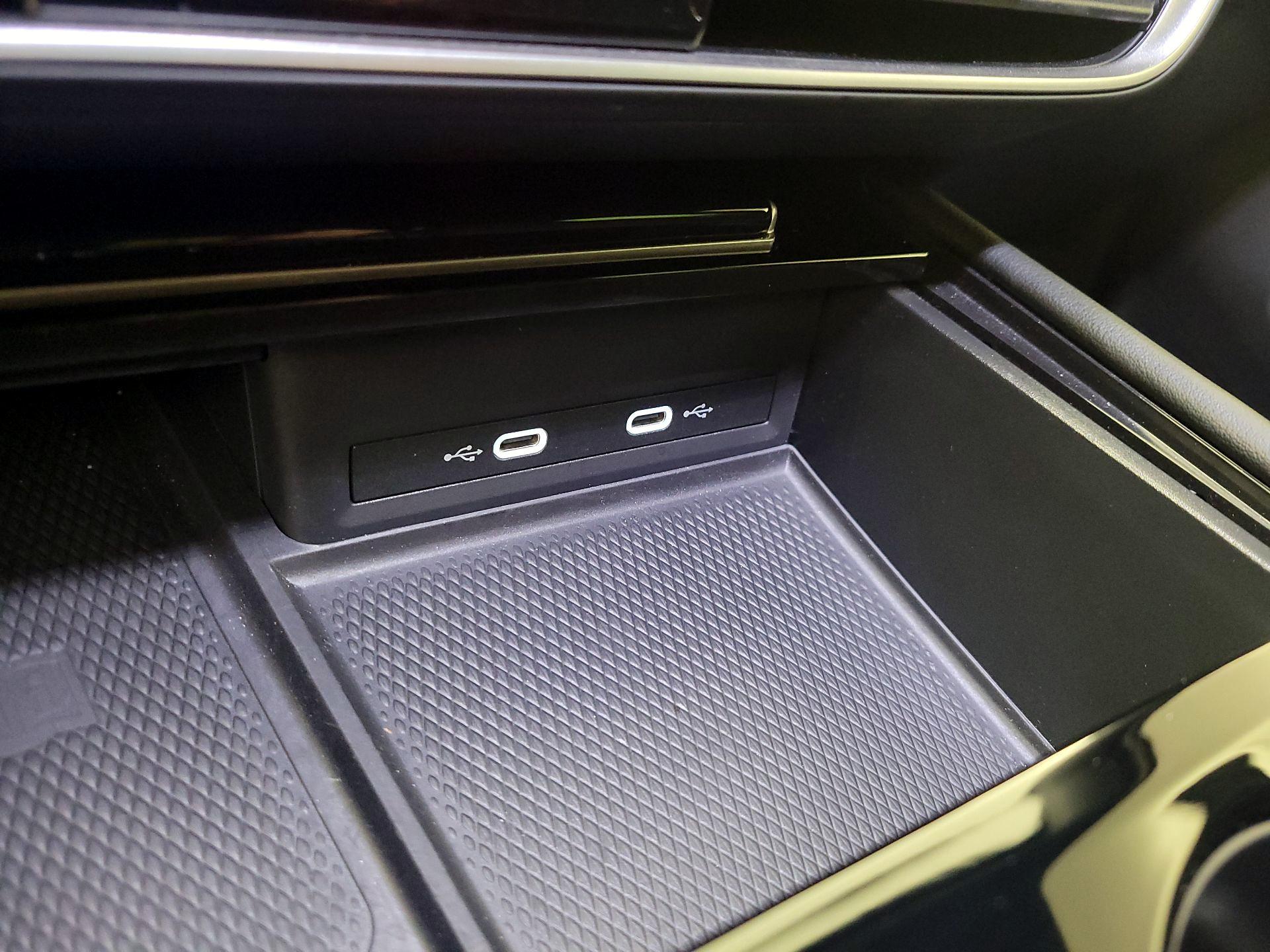 Thumbnail: 2024 Volkswagen Atlas - 18