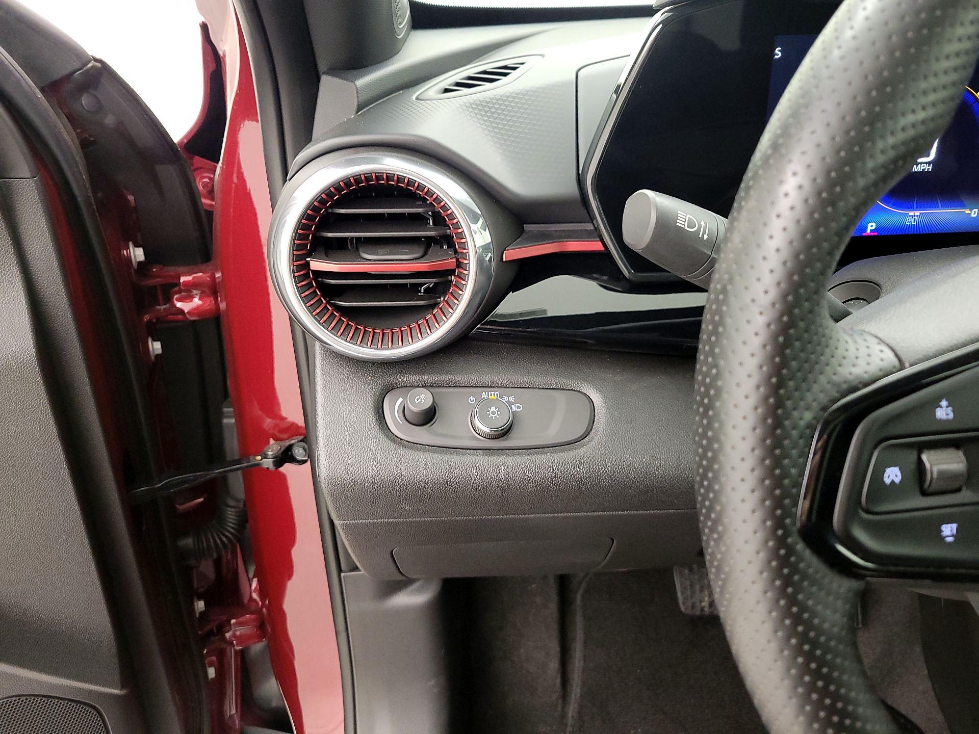 Thumbnail: 2025 Chevrolet Trax - 13