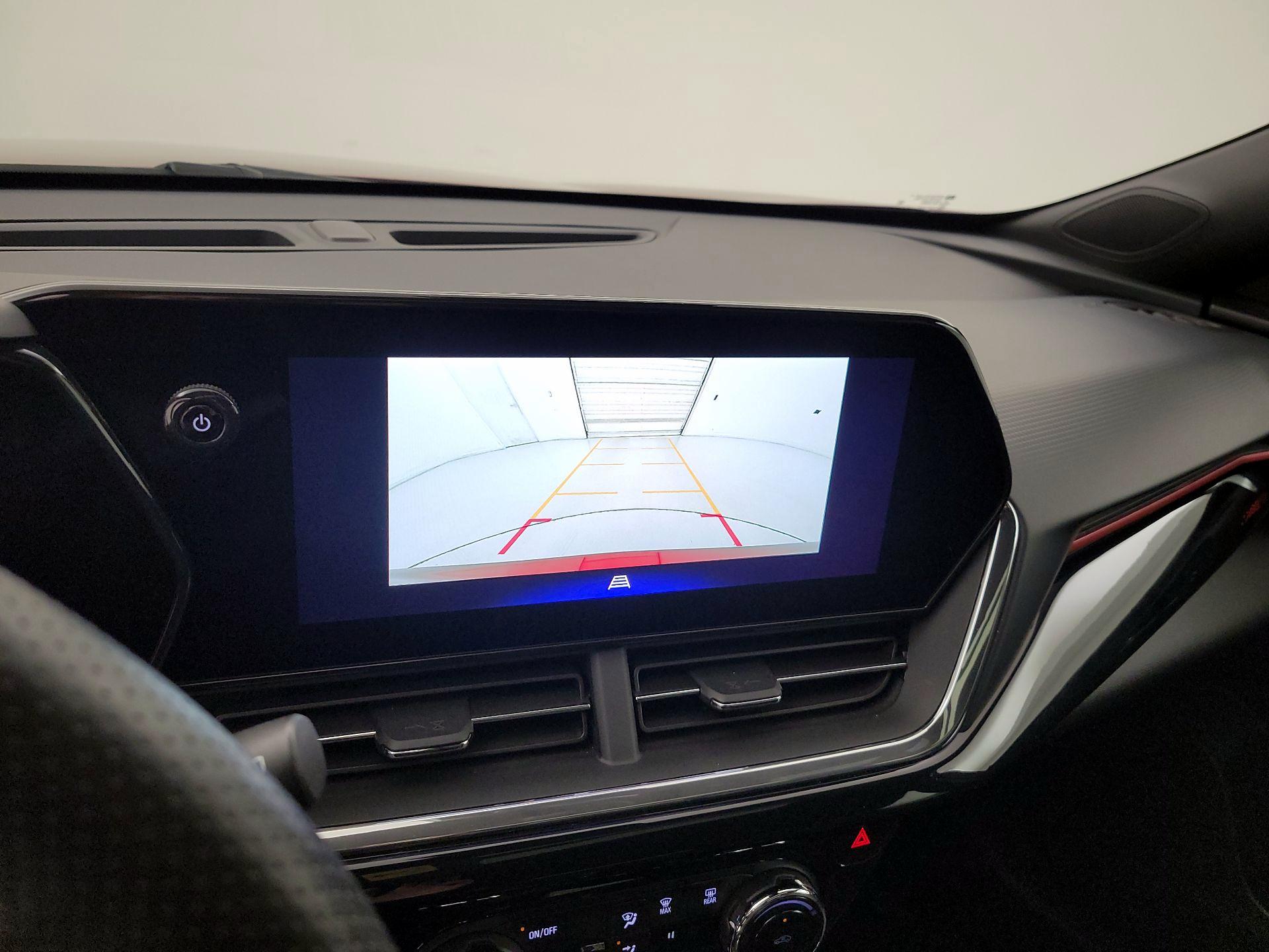 Thumbnail: 2025 Chevrolet Trax - 14