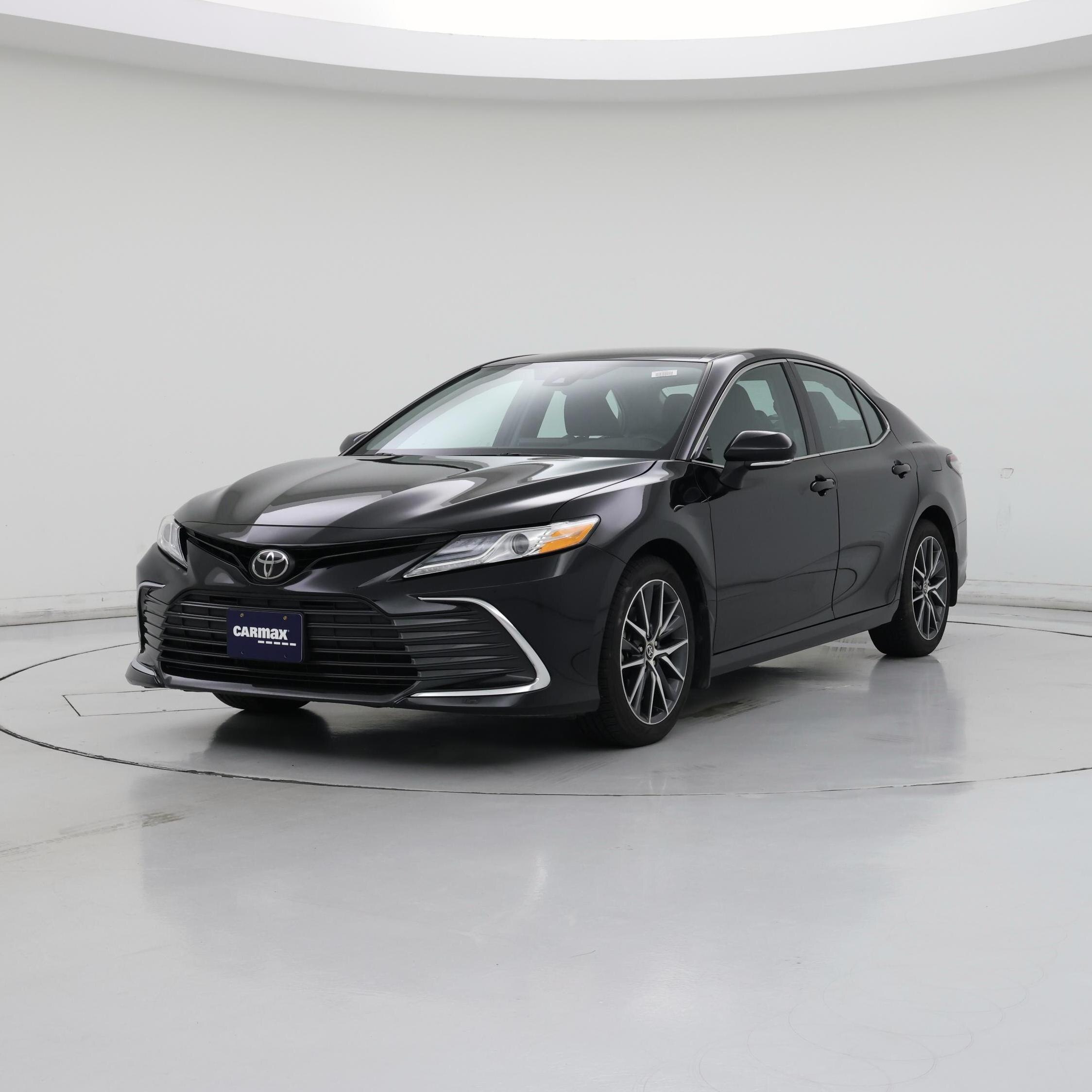 Thumbnail: 2023 Toyota Camry - 4