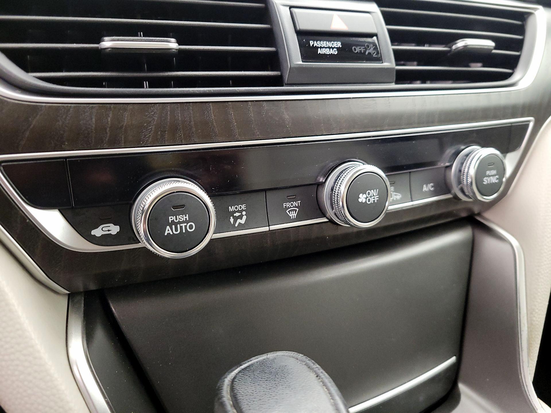 Thumbnail: 2021 Honda Accord - 16