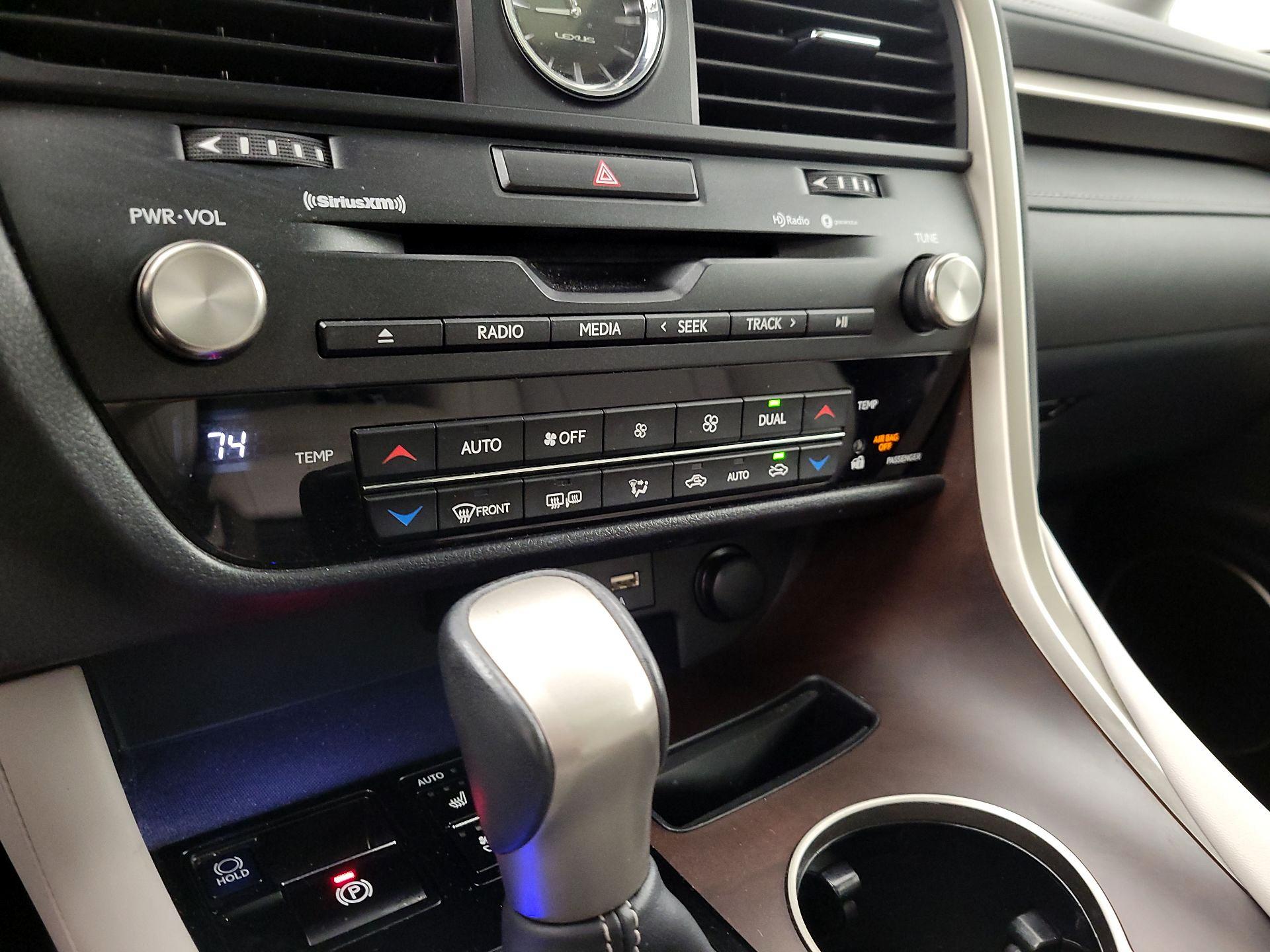 Thumbnail: 2020 Lexus RX - 17