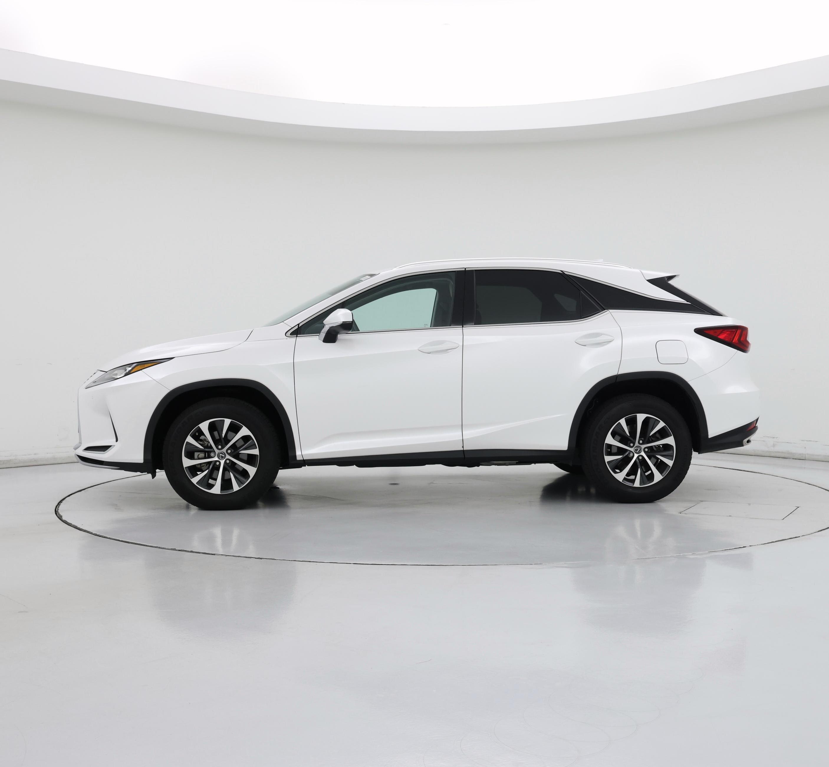 Thumbnail: 2020 Lexus RX - 3