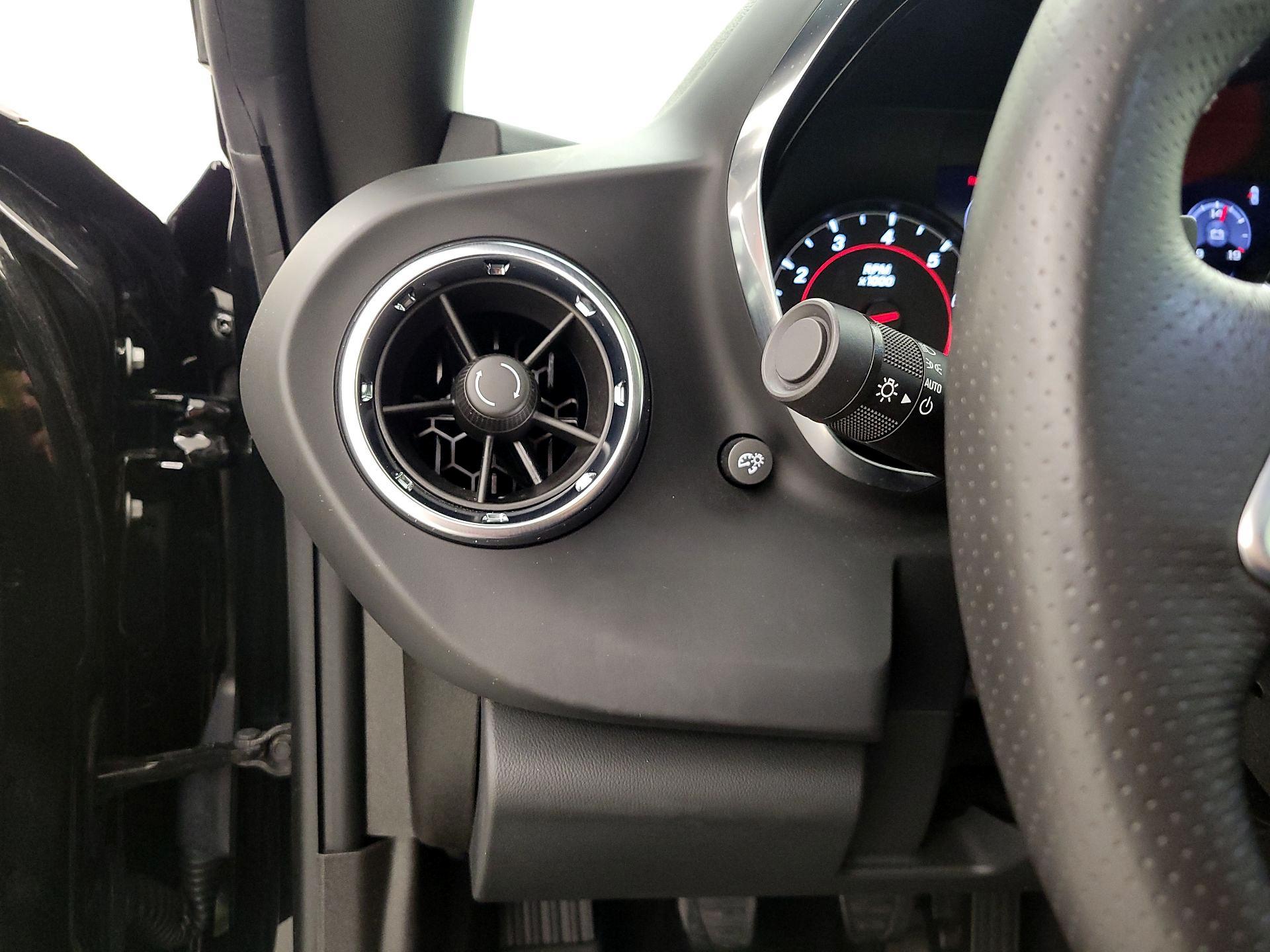 Thumbnail: 2022 Chevrolet Camaro - 13