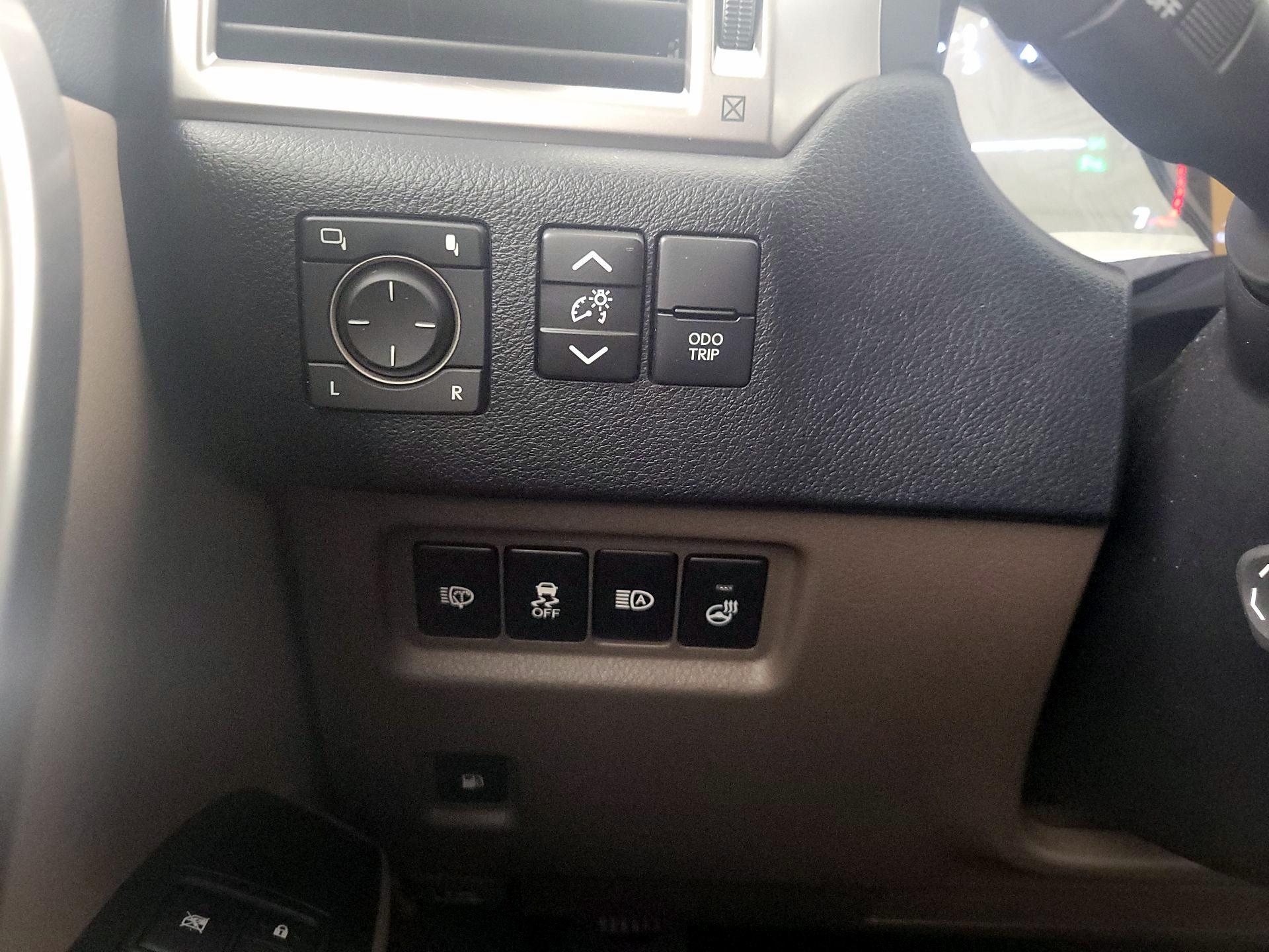 Thumbnail: 2022 Lexus GX - 13