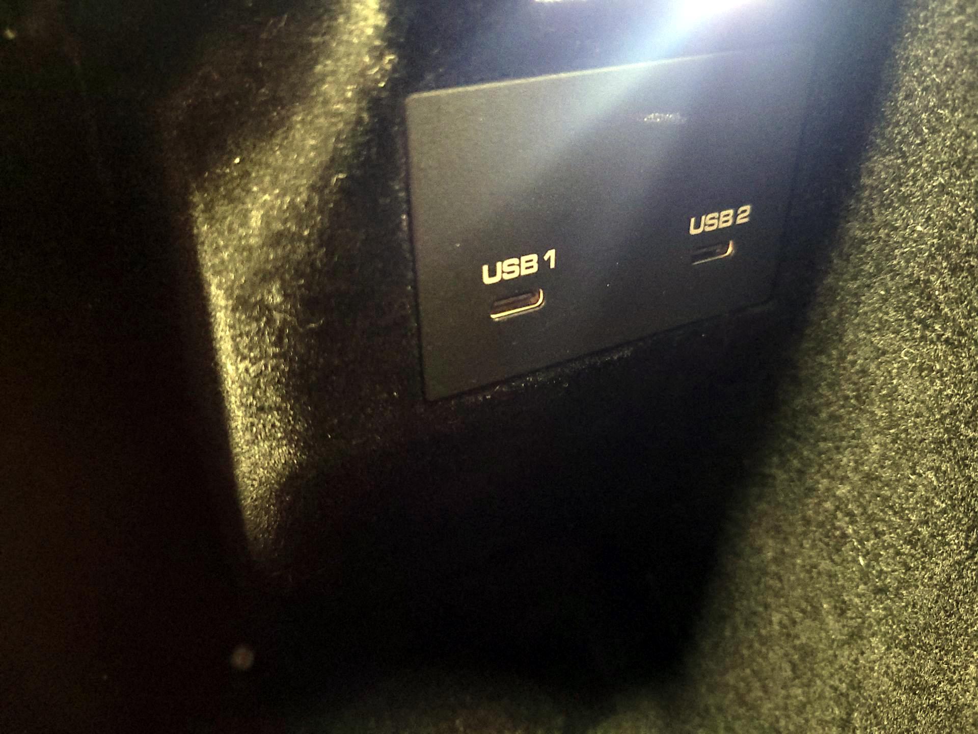 Thumbnail: 2020 Porsche Cayenne - 19