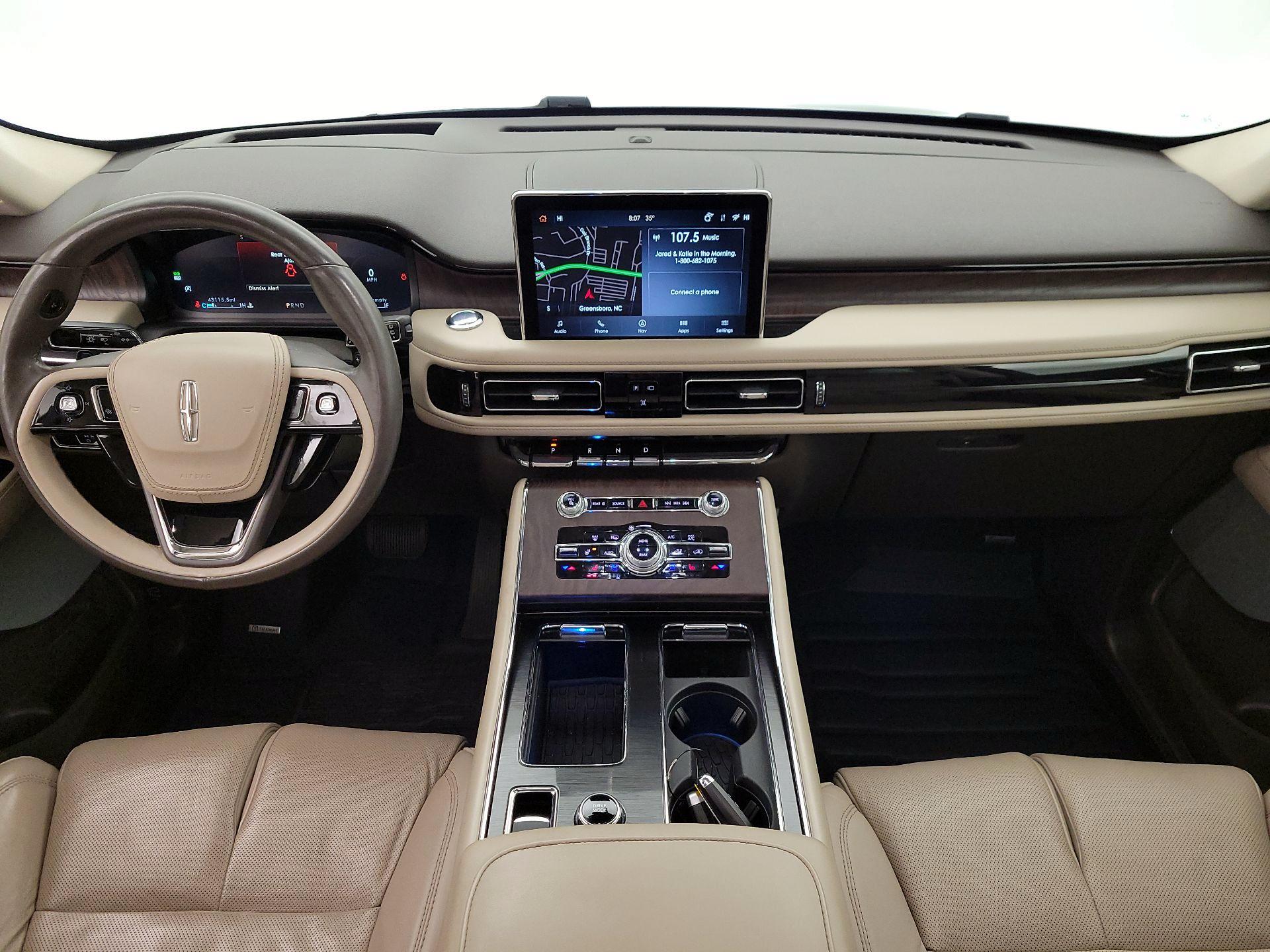 Thumbnail: 2021 Lincoln Aviator - 9