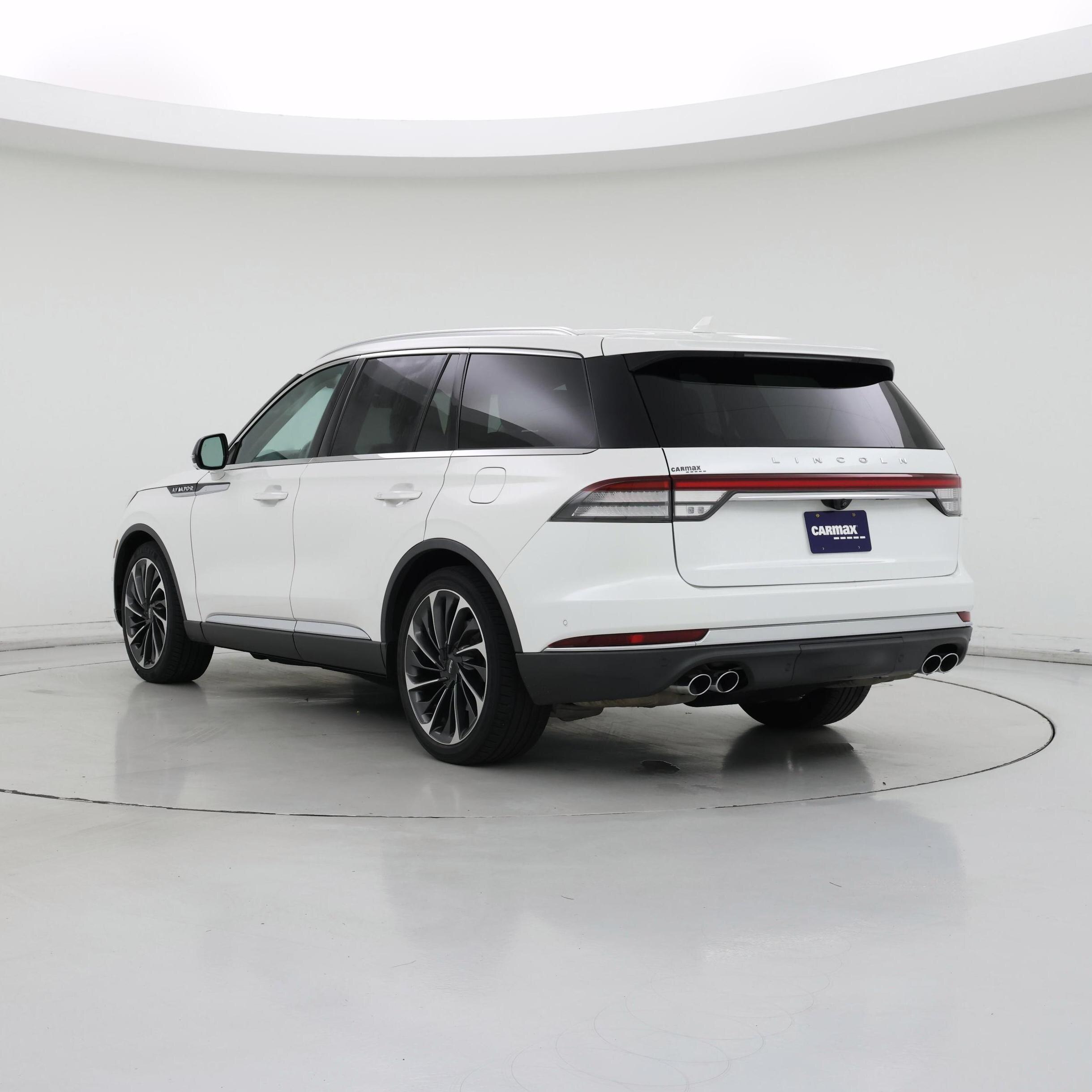 Thumbnail: 2021 Lincoln Aviator - 2
