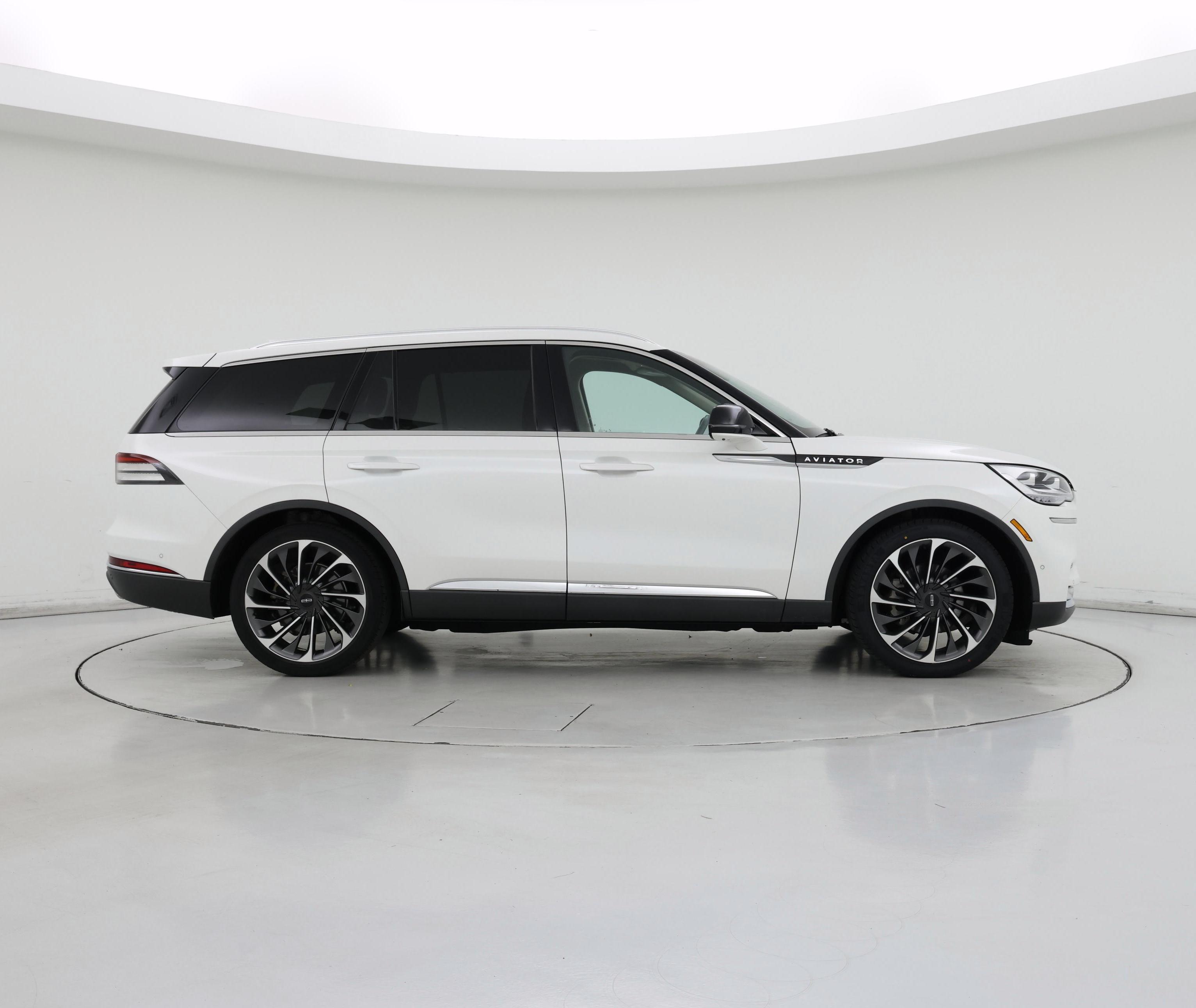 Thumbnail: 2021 Lincoln Aviator - 7