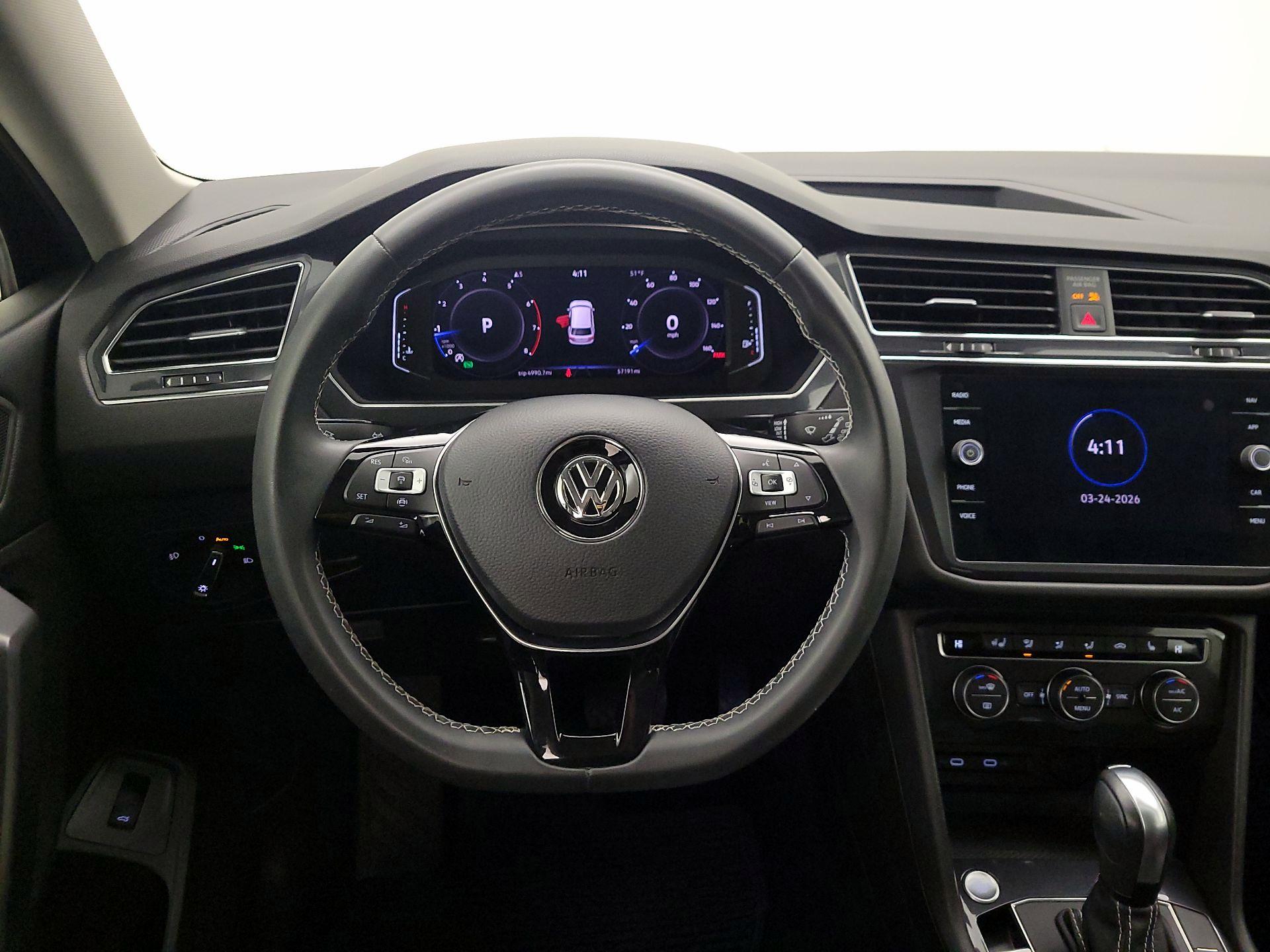 Thumbnail: 2021 Volkswagen Tiguan - 10