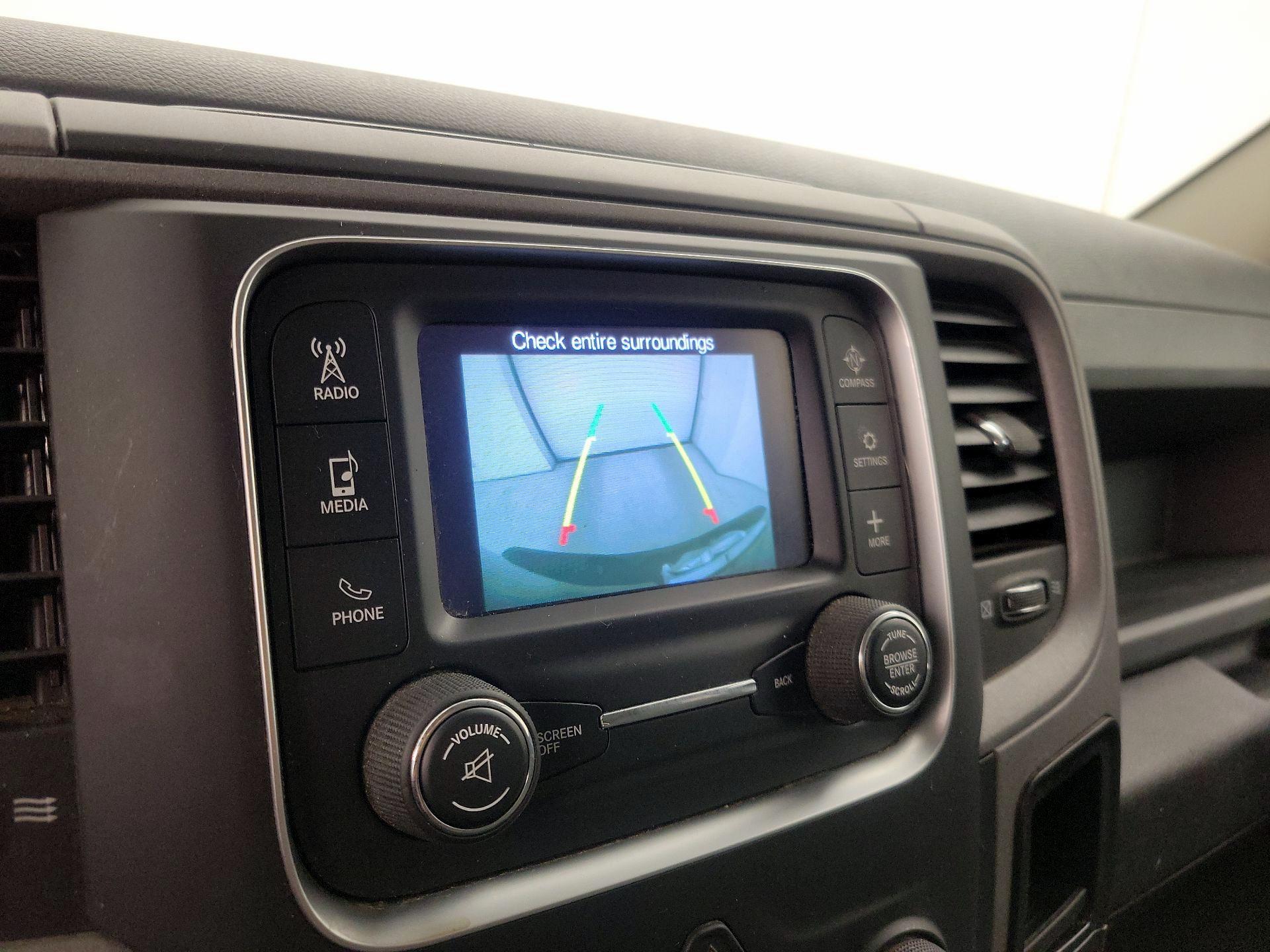 Thumbnail: 2019 RAM 1500 Classic - 14