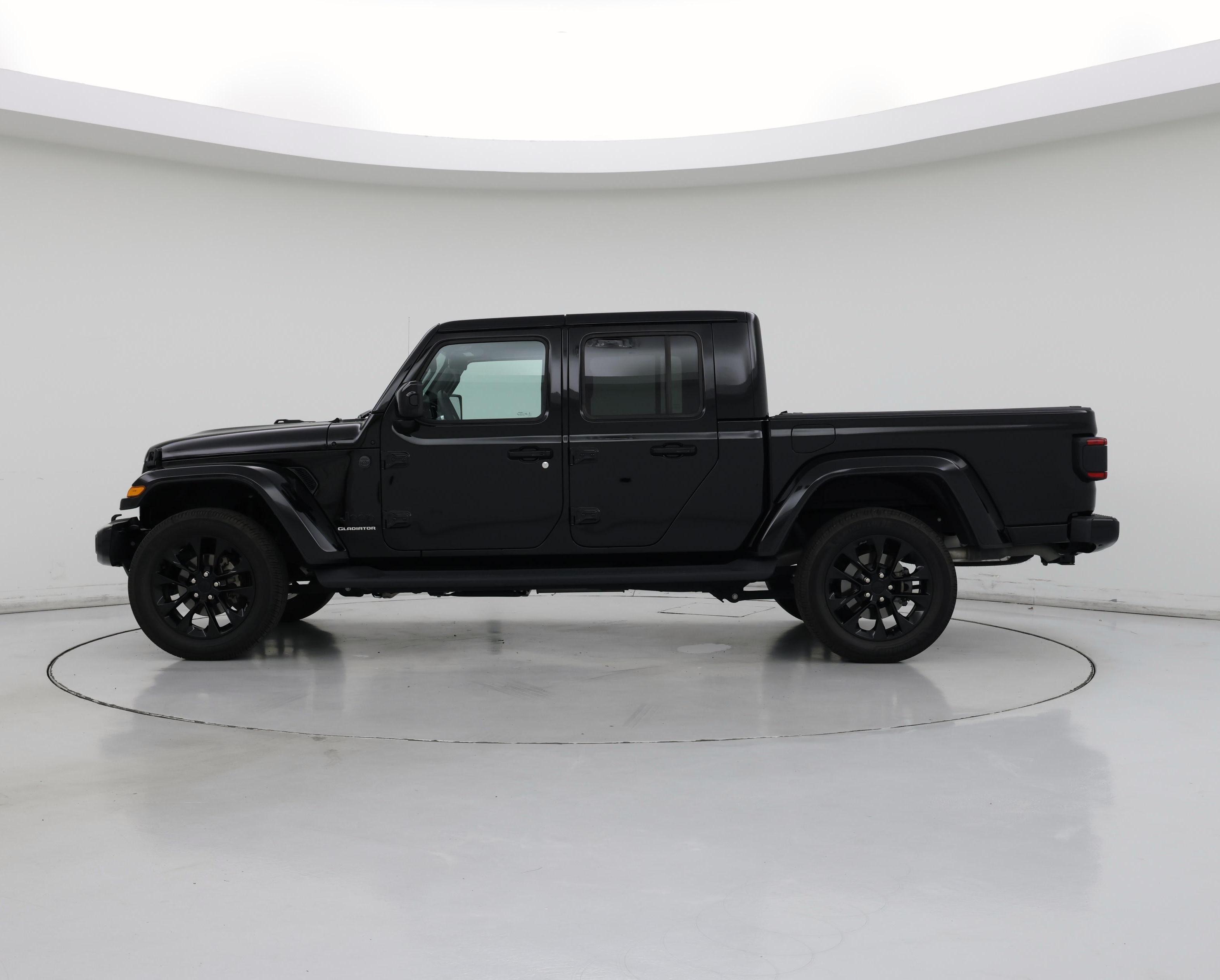 Thumbnail: 2021 Jeep Gladiator - 3