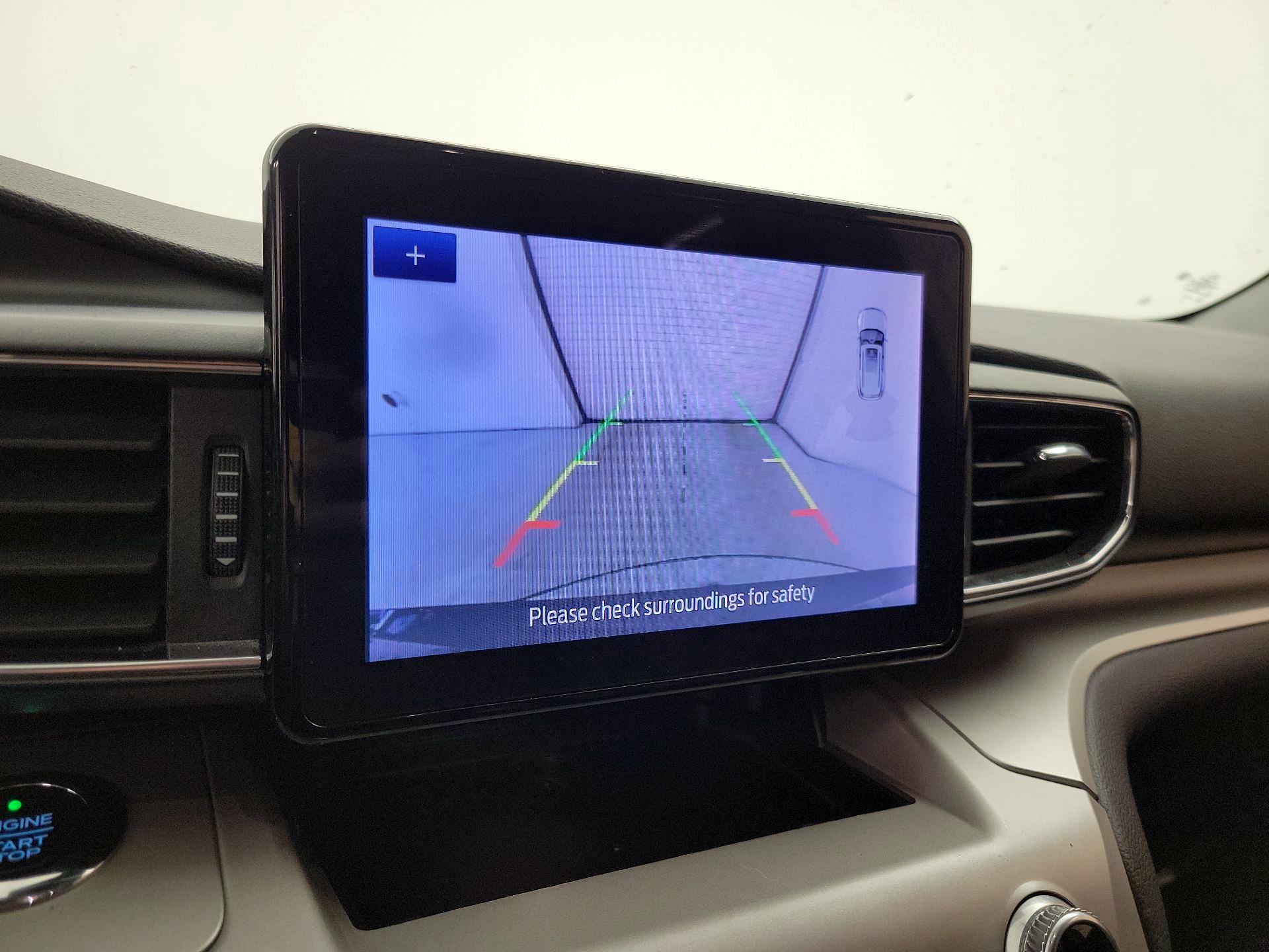 Thumbnail: 2020 Ford Explorer - 15