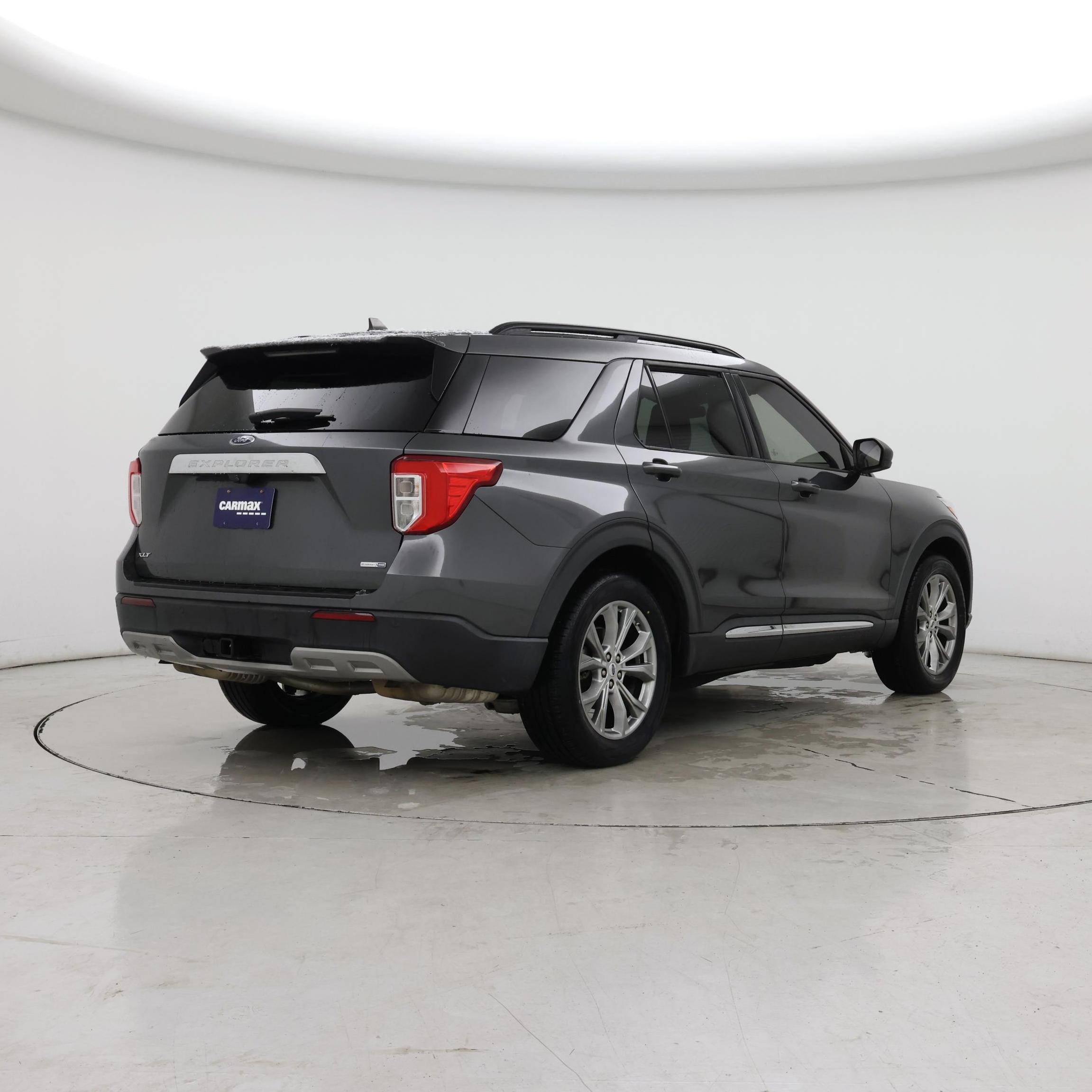 Thumbnail: 2020 Ford Explorer - 8