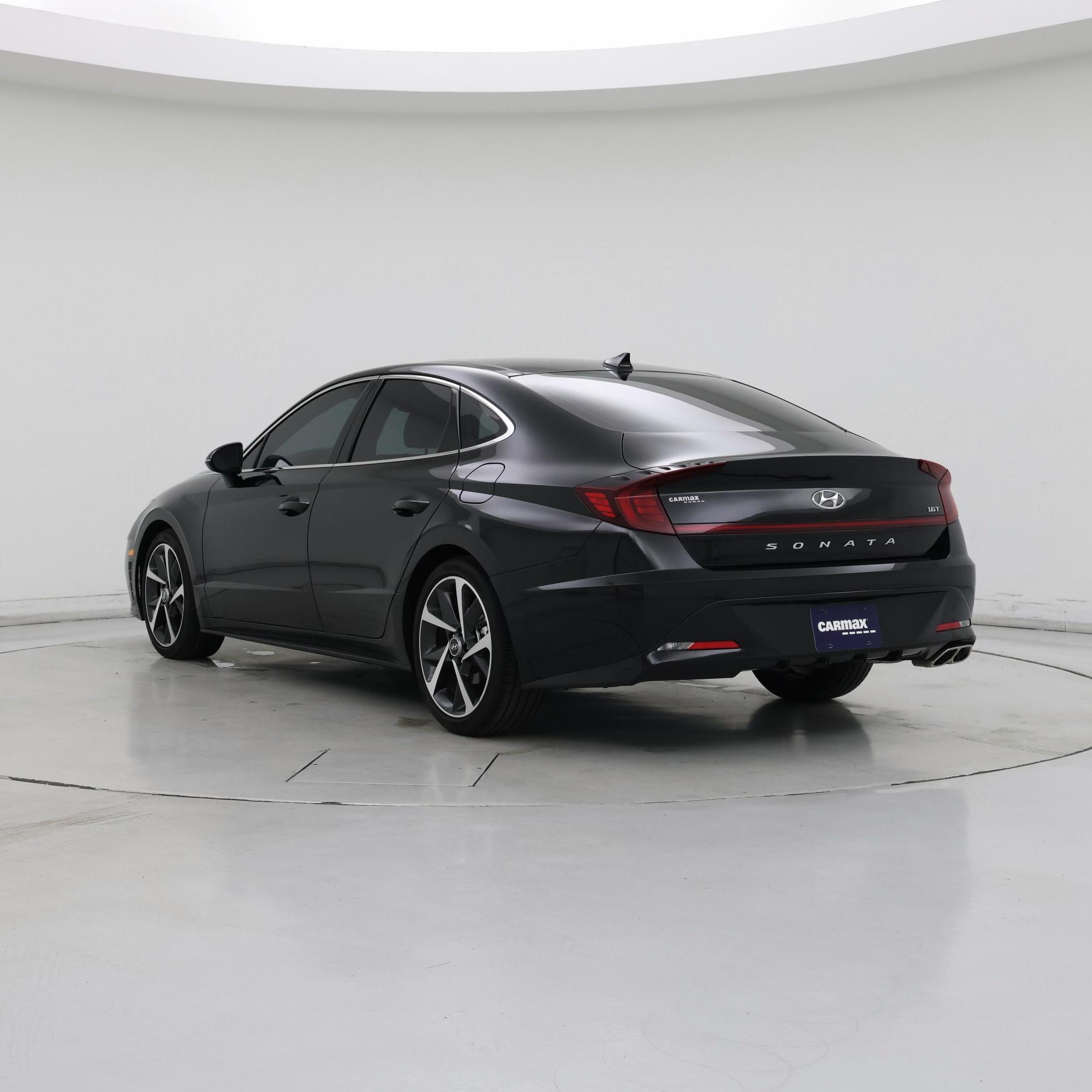 Thumbnail: 2023 Hyundai Sonata - 2