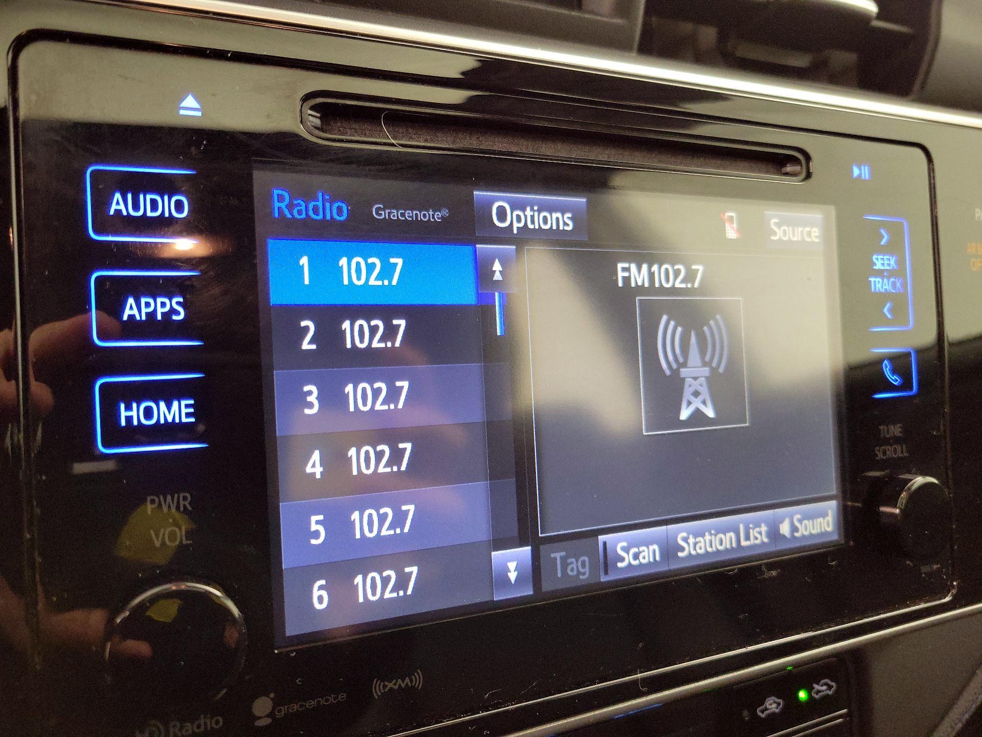 Thumbnail: 2017 Toyota Corolla - 15