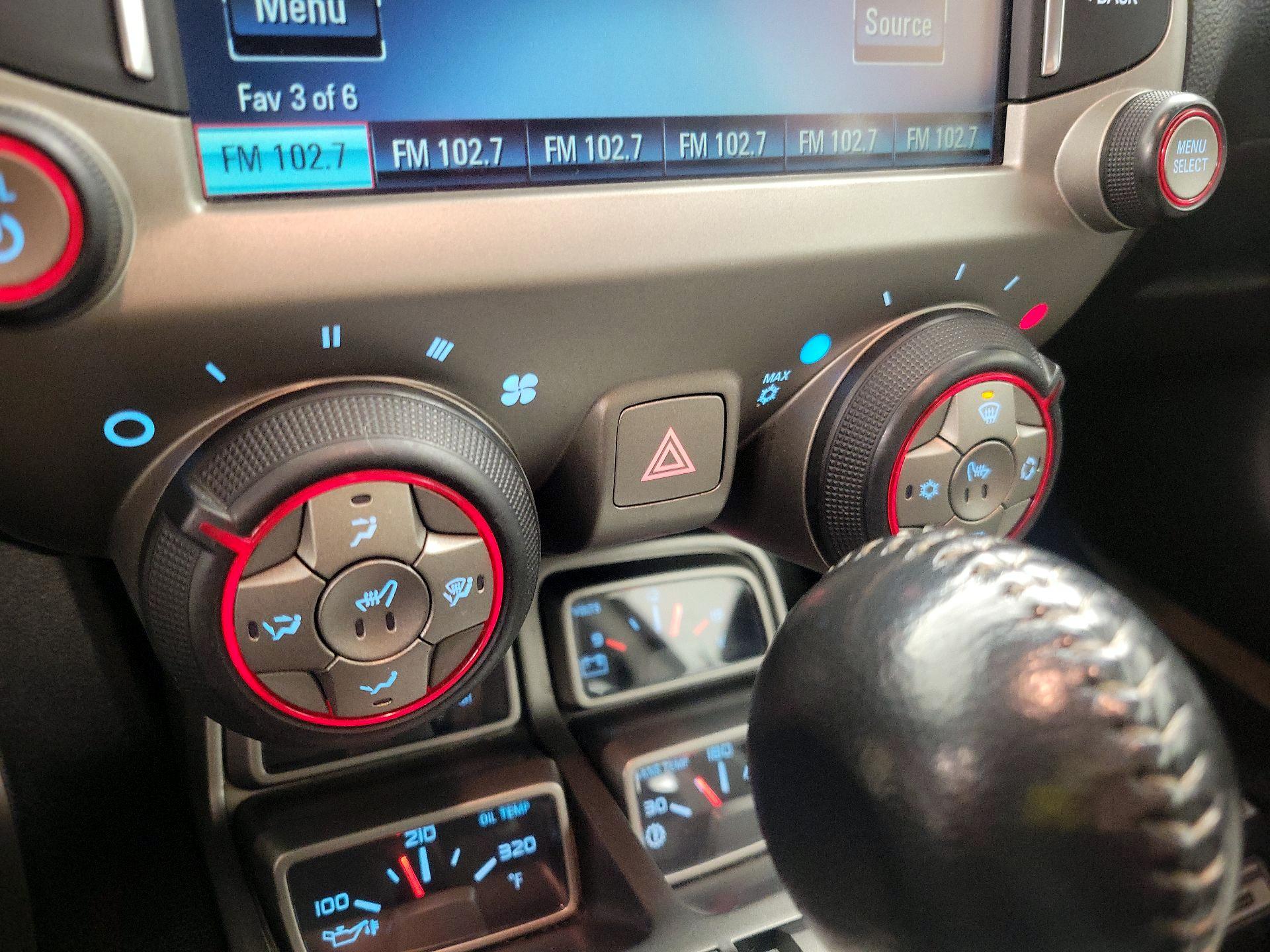 Thumbnail: 2014 Chevrolet Camaro - 16