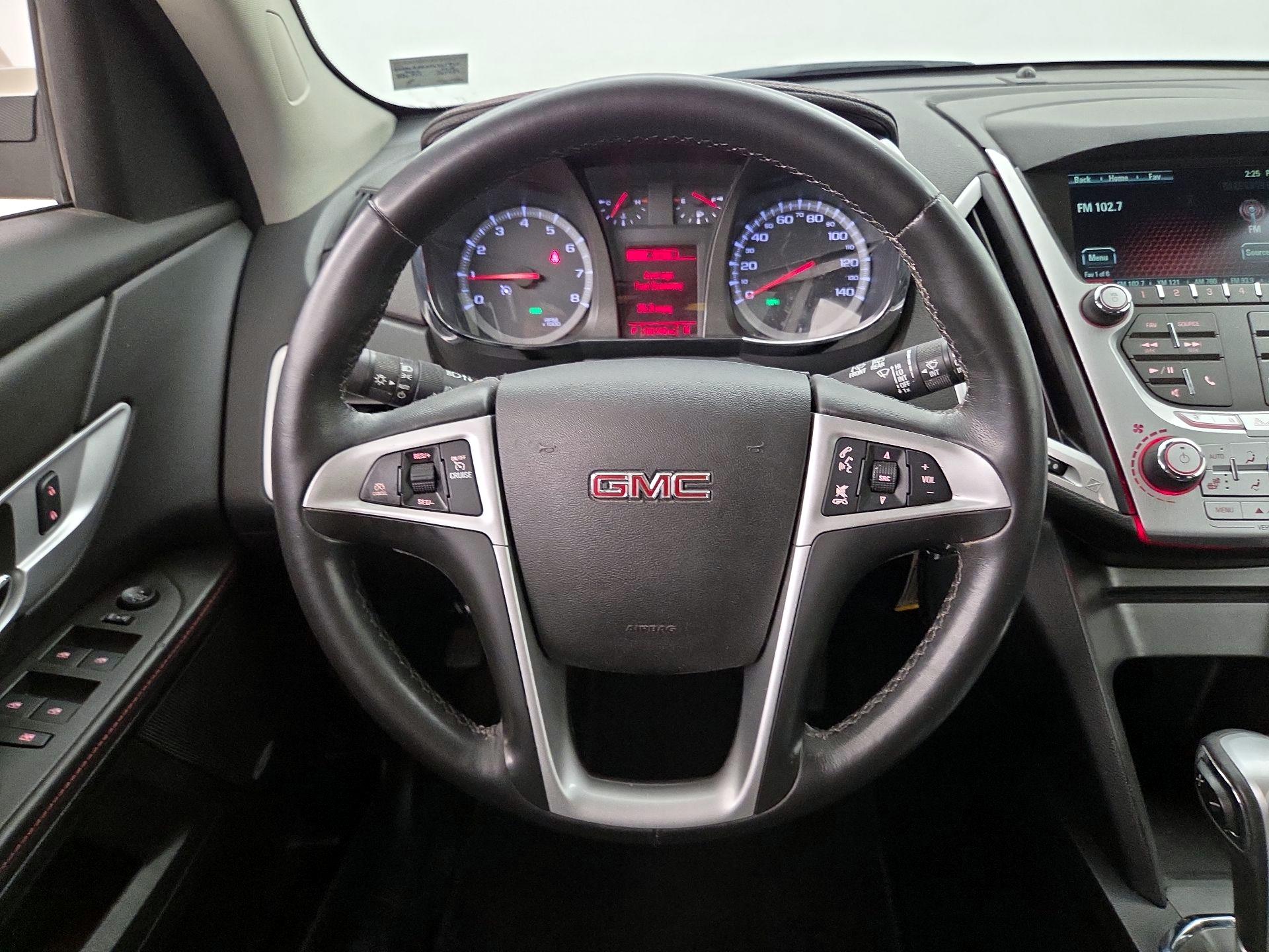 Thumbnail: 2015 GMC Terrain - 10