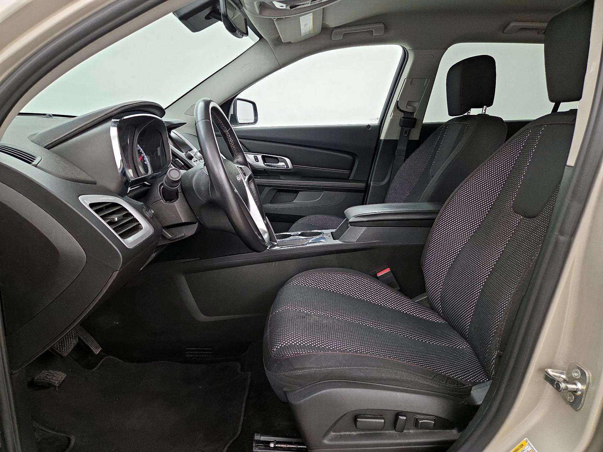 Thumbnail: 2015 GMC Terrain - 11