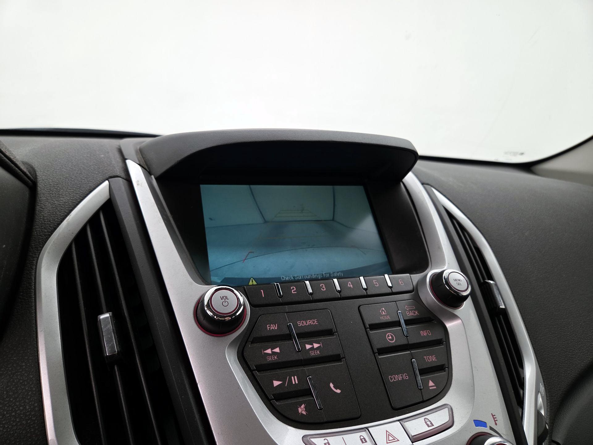 Thumbnail: 2015 GMC Terrain - 13