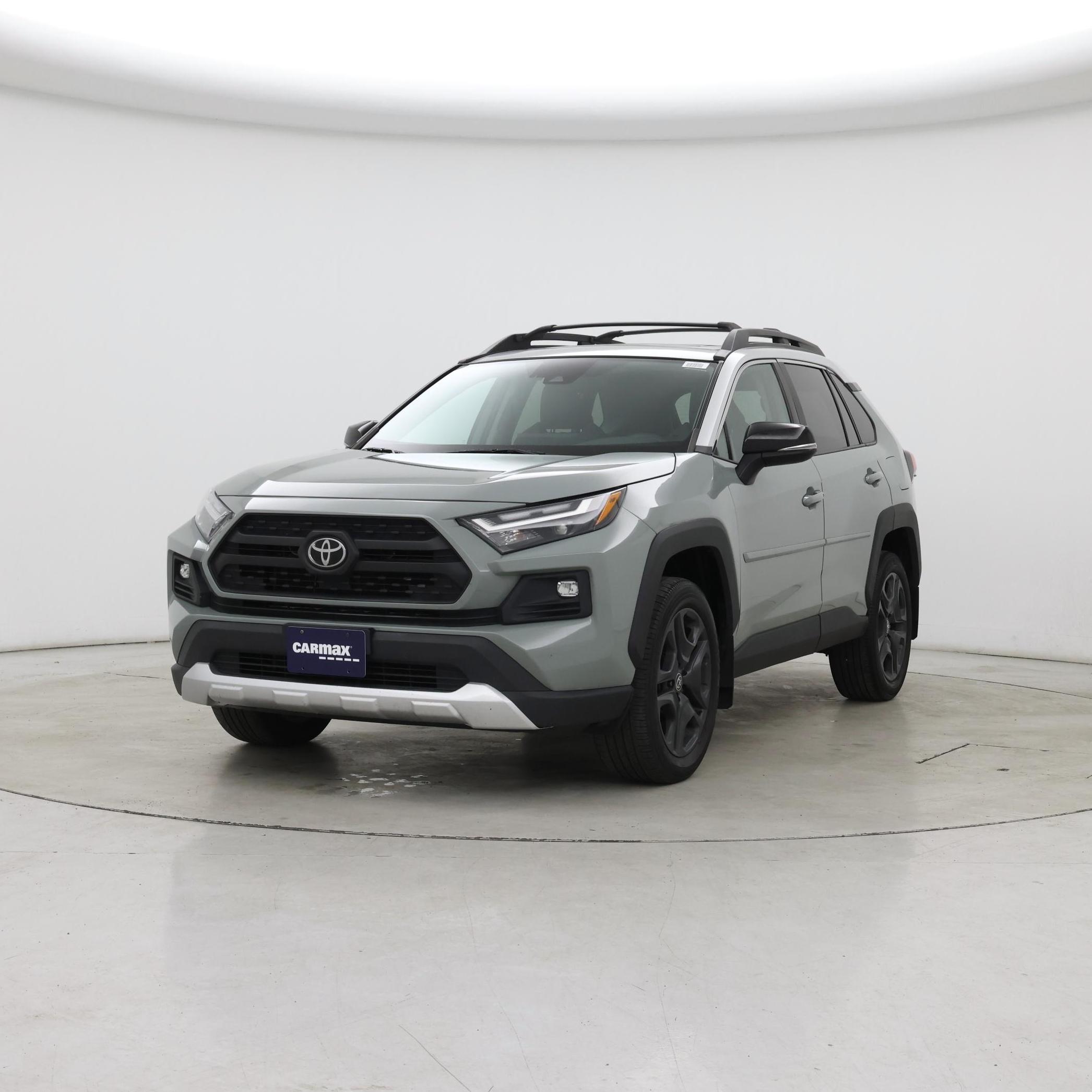 Thumbnail: 2022 Toyota RAV4 - 4