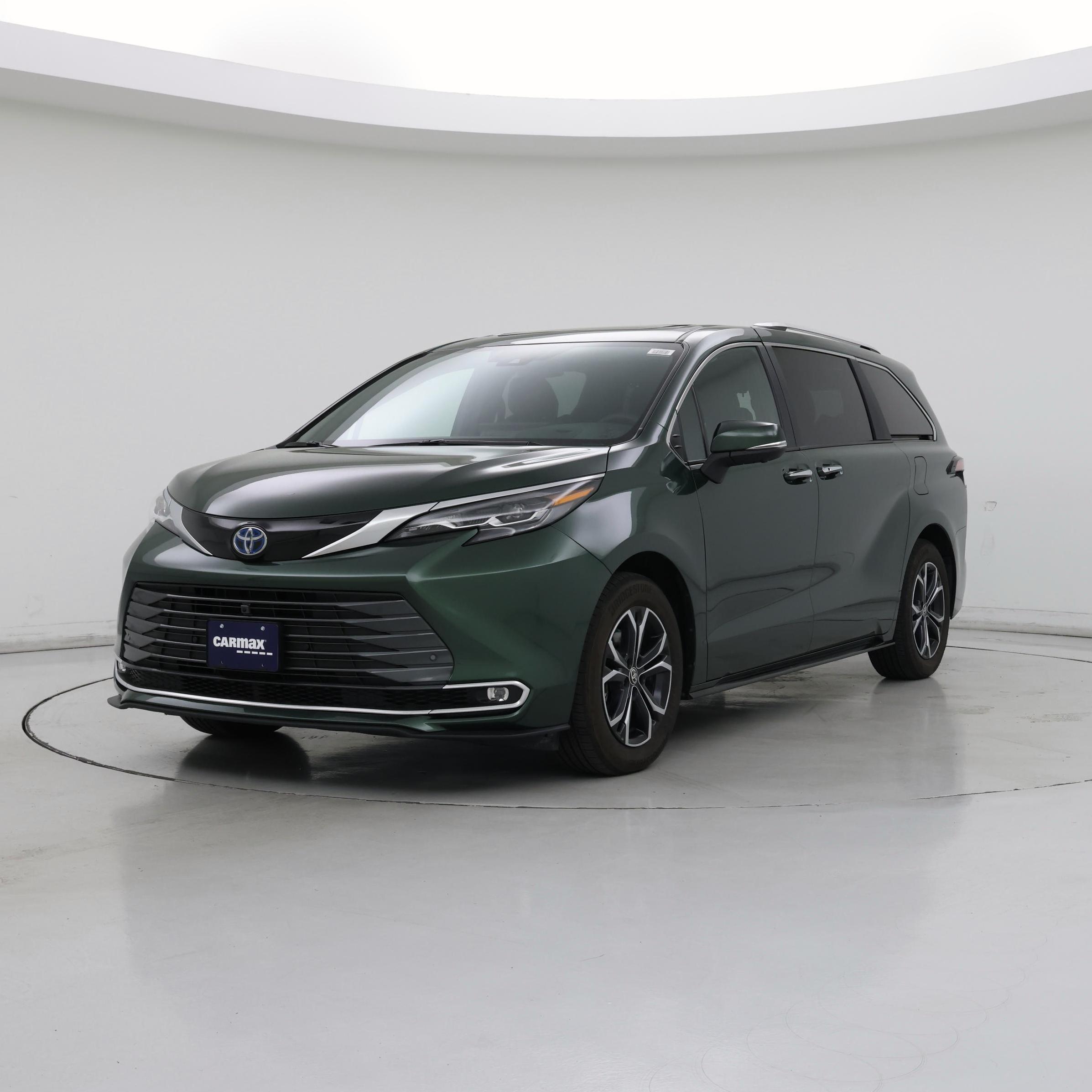 Thumbnail: 2025 Toyota Sienna - 4