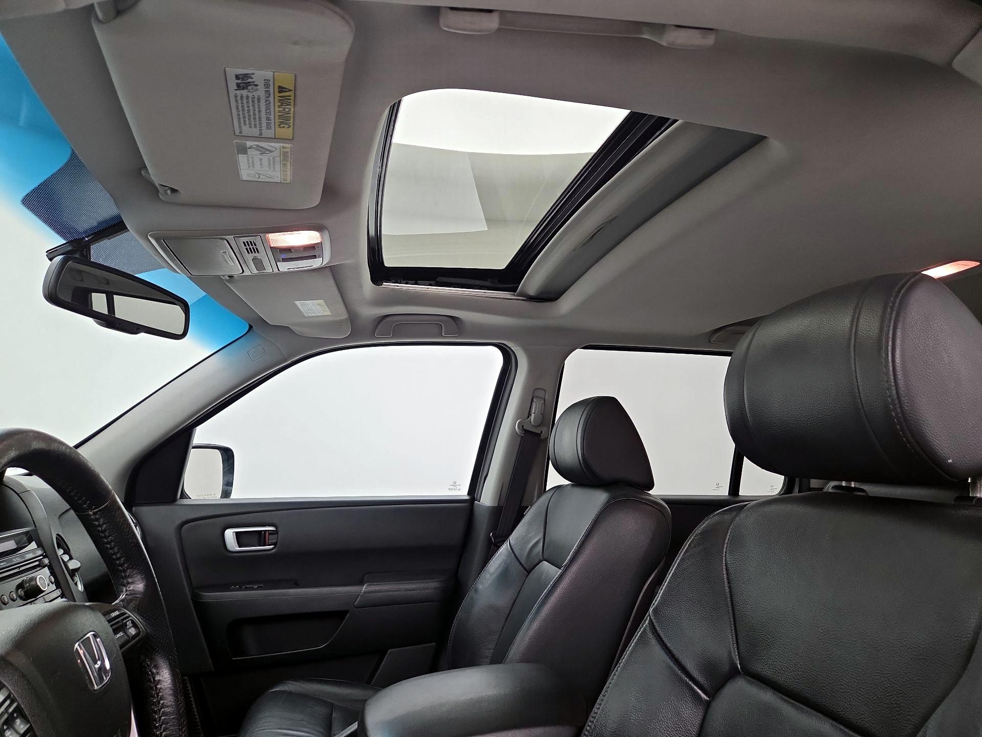 Thumbnail: 2015 Honda Pilot - 19