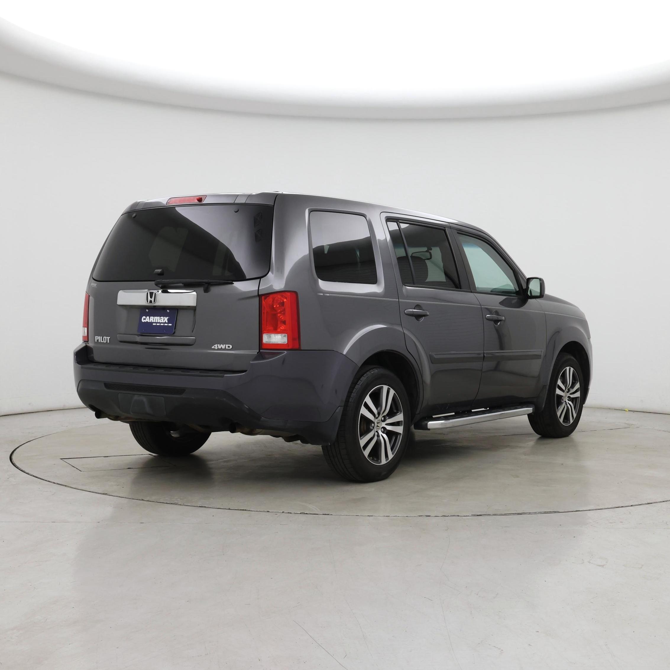 Thumbnail: 2015 Honda Pilot - 8
