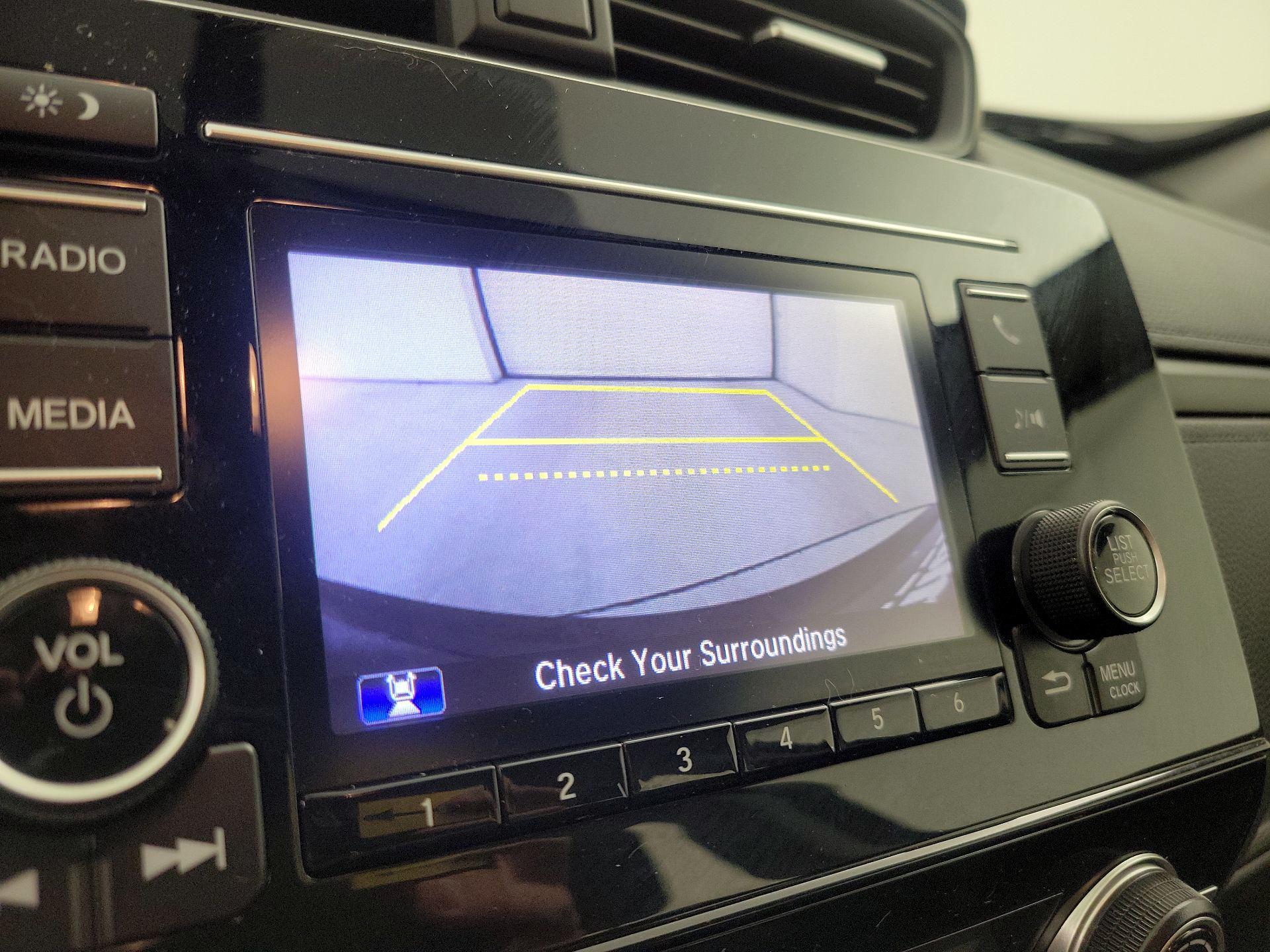 Thumbnail: 2019 Honda CR-V - 14