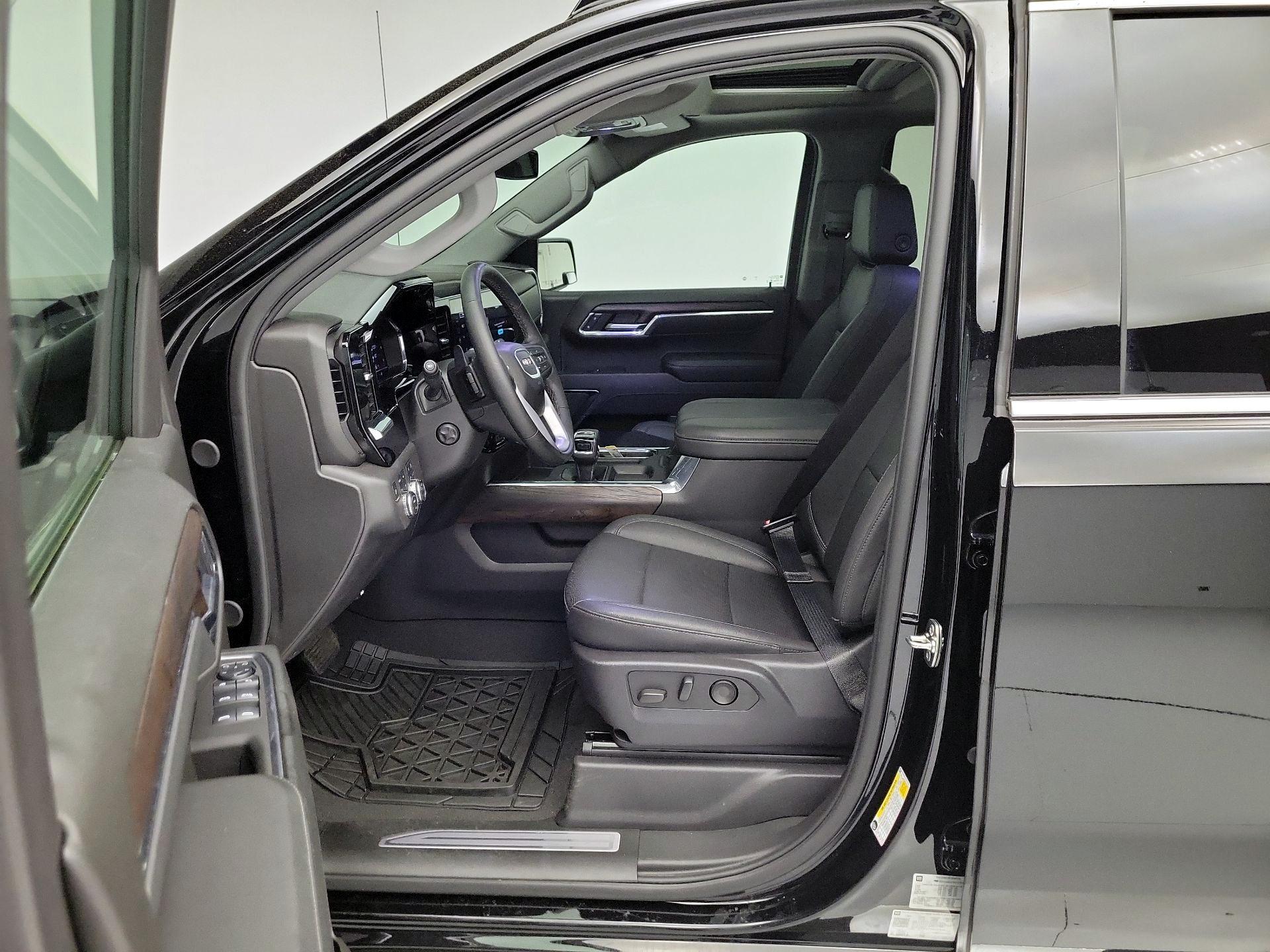 Thumbnail: 2025 GMC Sierra 1500 - 11