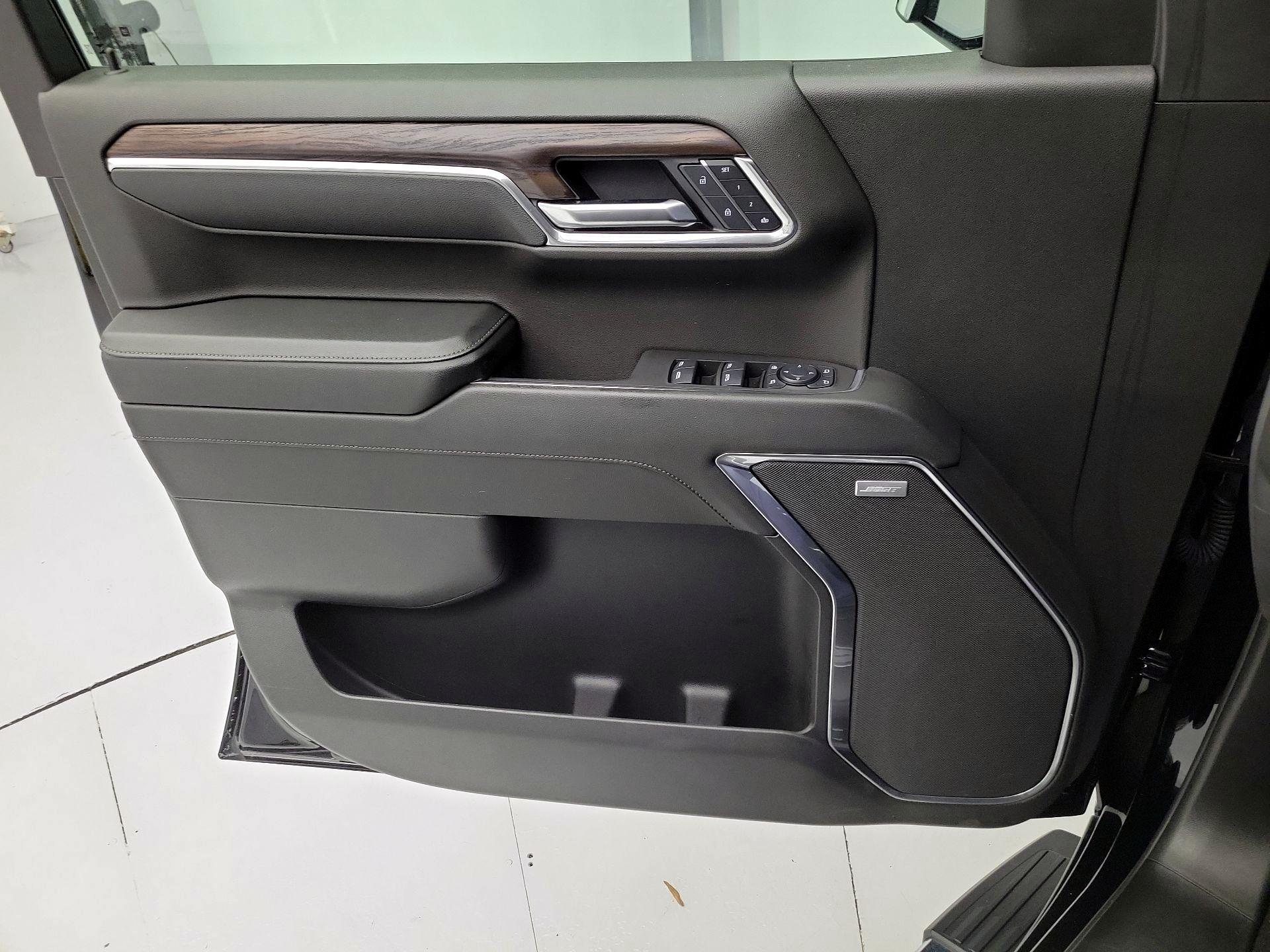 Thumbnail: 2025 GMC Sierra 1500 - 12