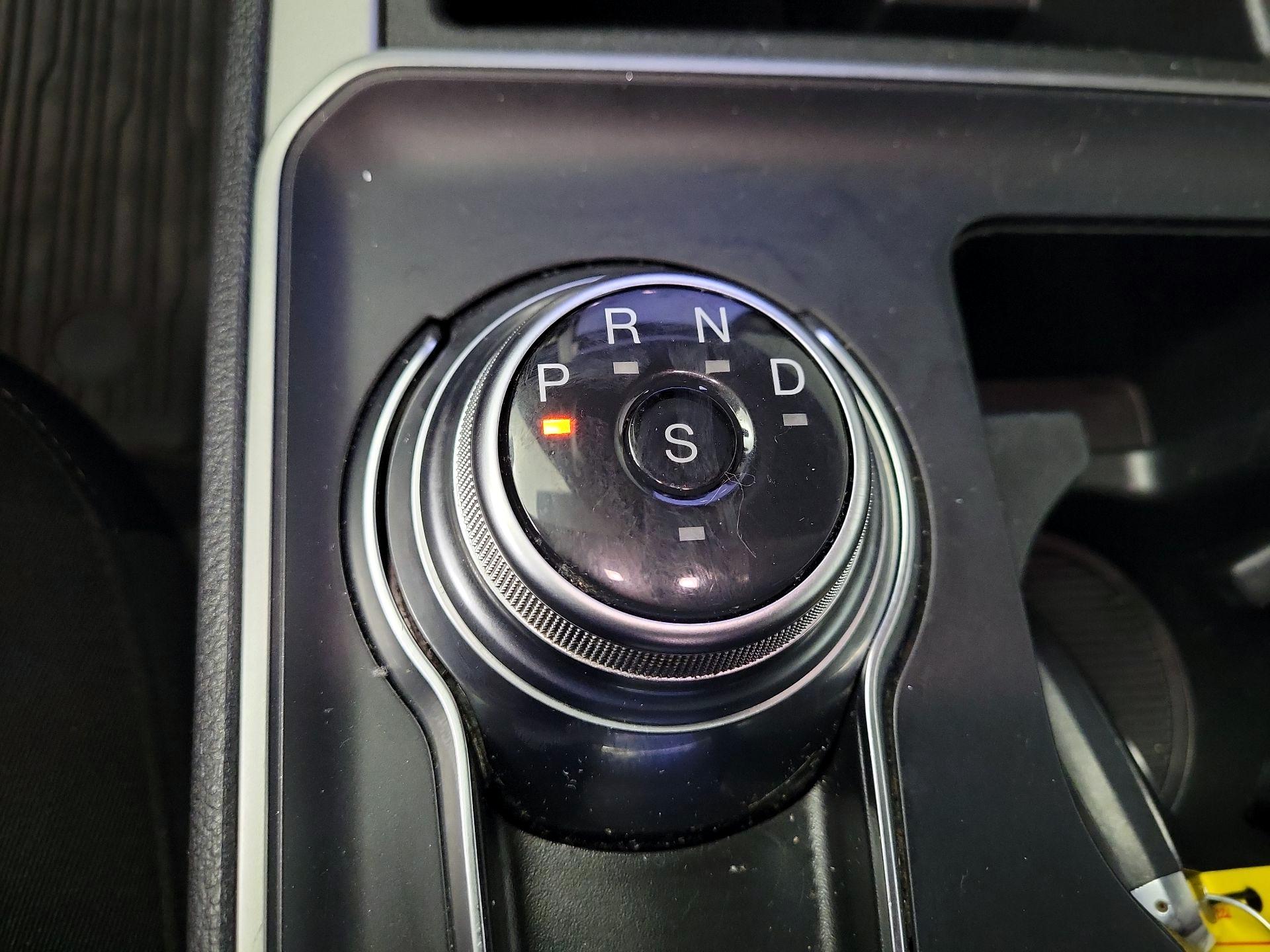 Thumbnail: 2024 Ford Edge - 17