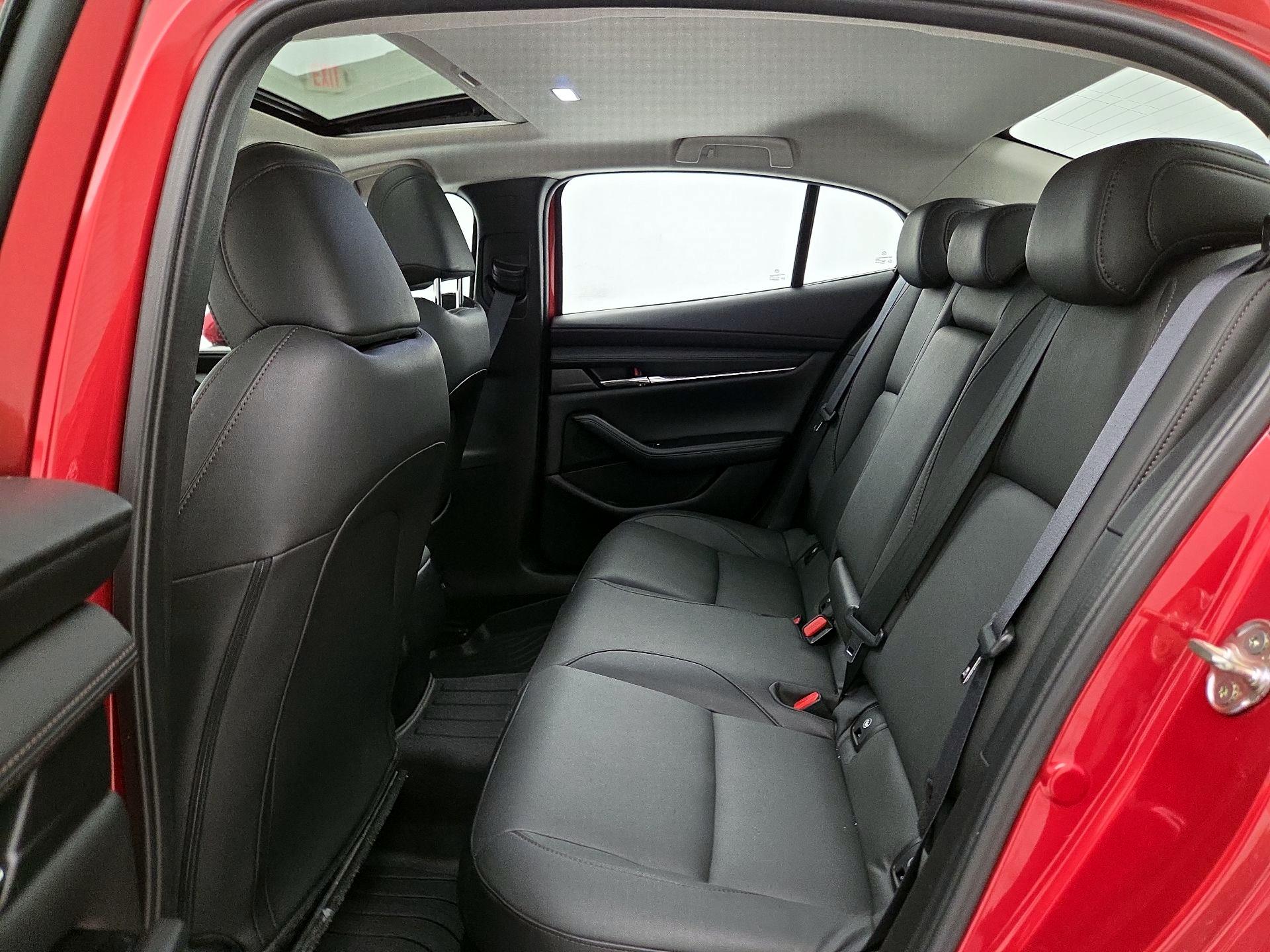 Thumbnail: 2023 Mazda Mazda3 - 19