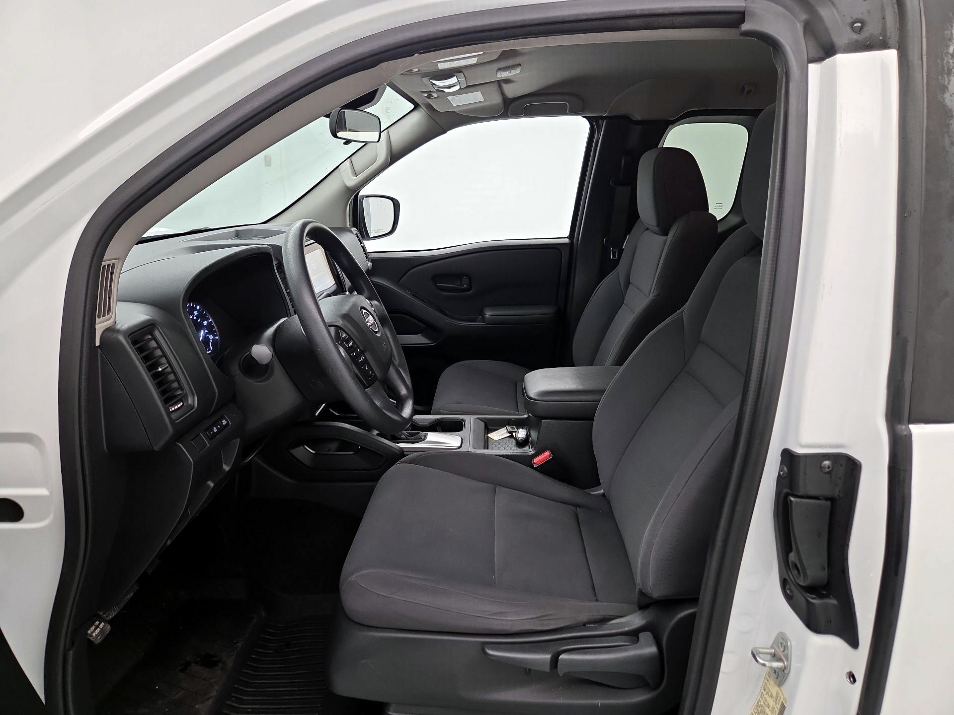 Thumbnail: 2022 Nissan Frontier - 11