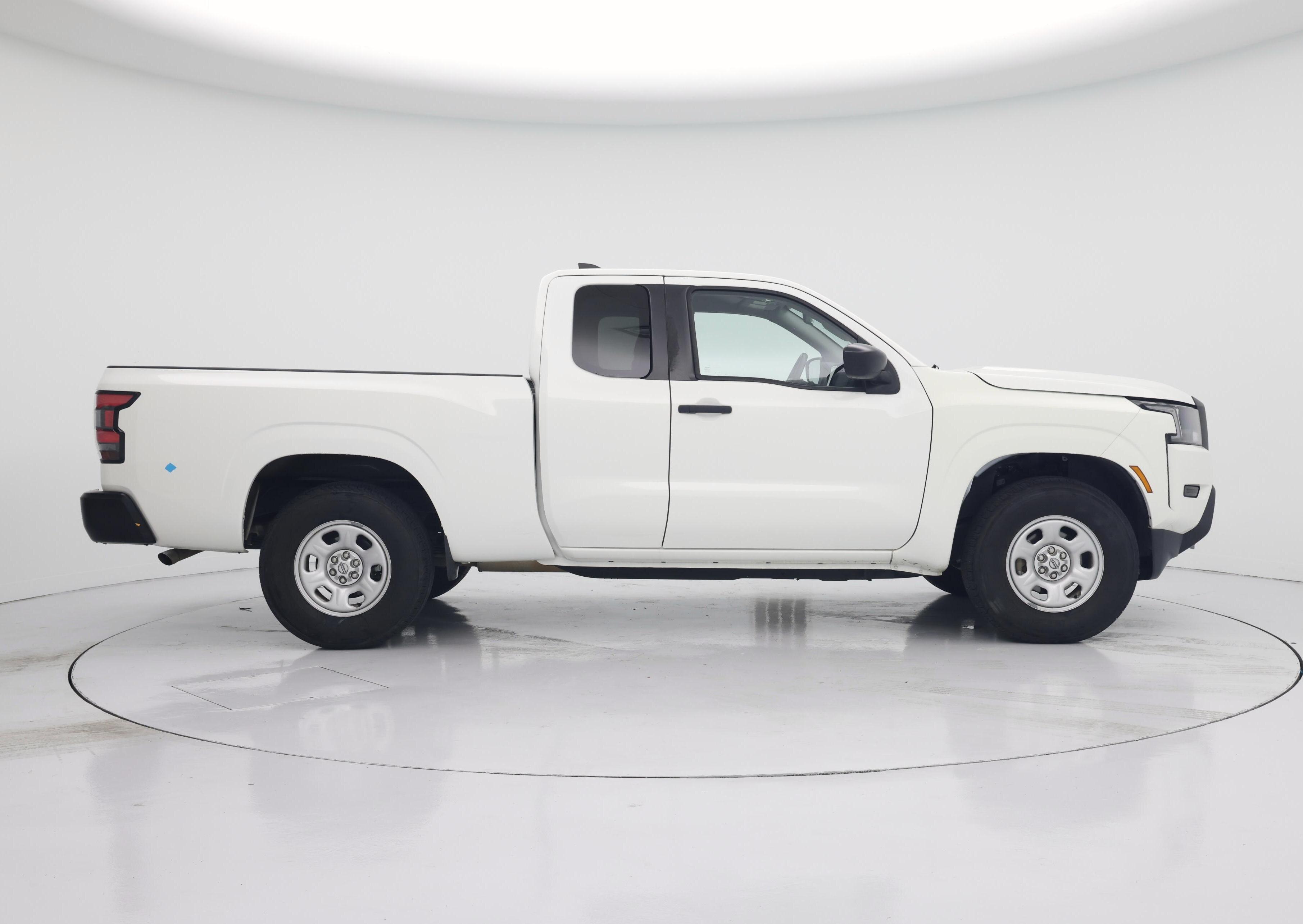 Thumbnail: 2022 Nissan Frontier - 7