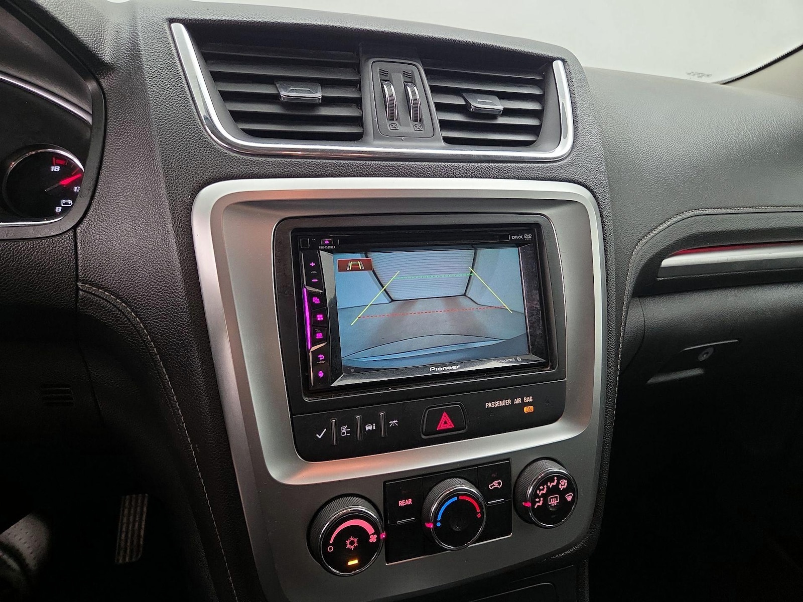 2016 GMC Acadia SLE-1 - Photo 15