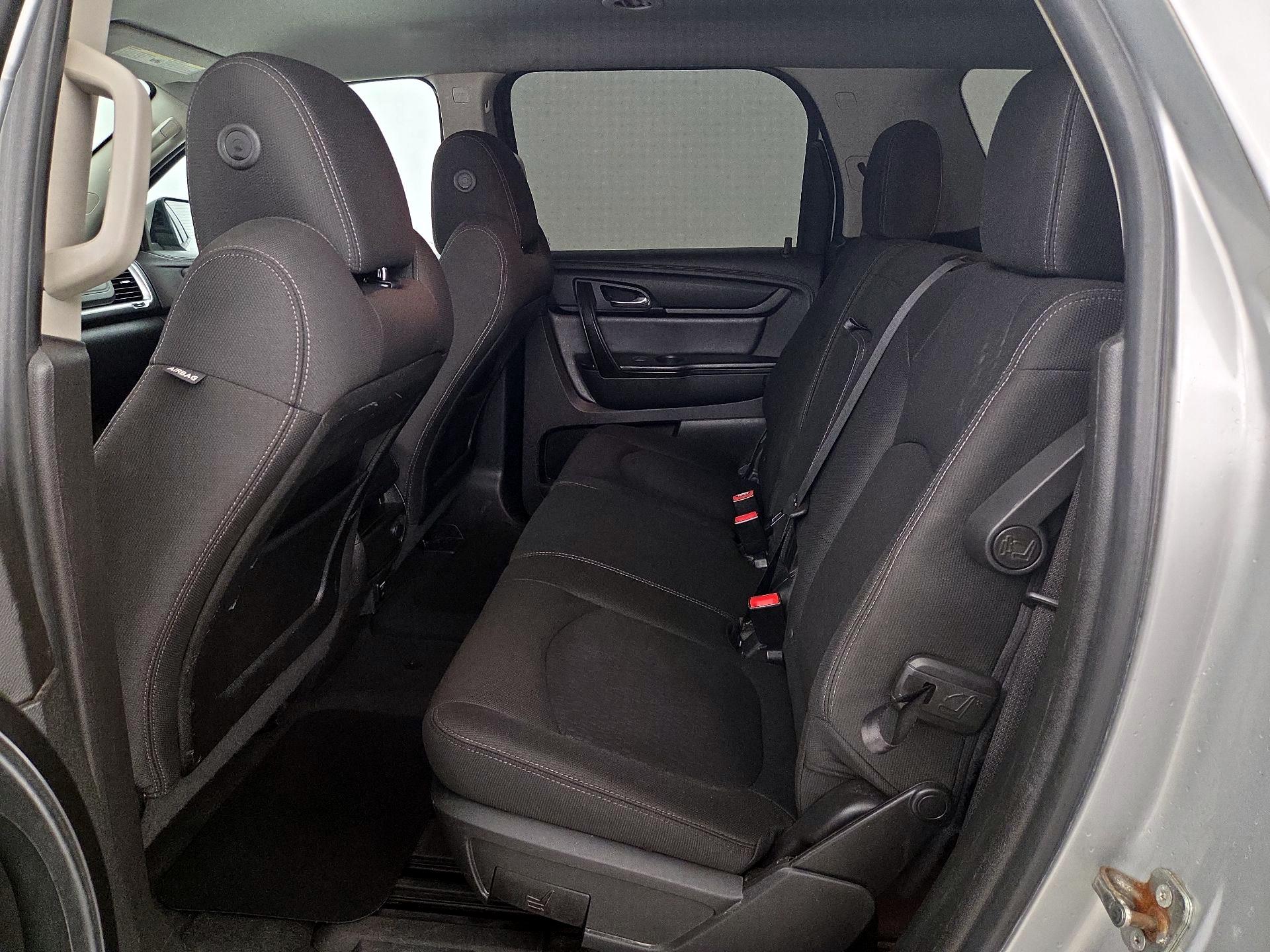 Thumbnail: 2016 GMC Acadia - 19