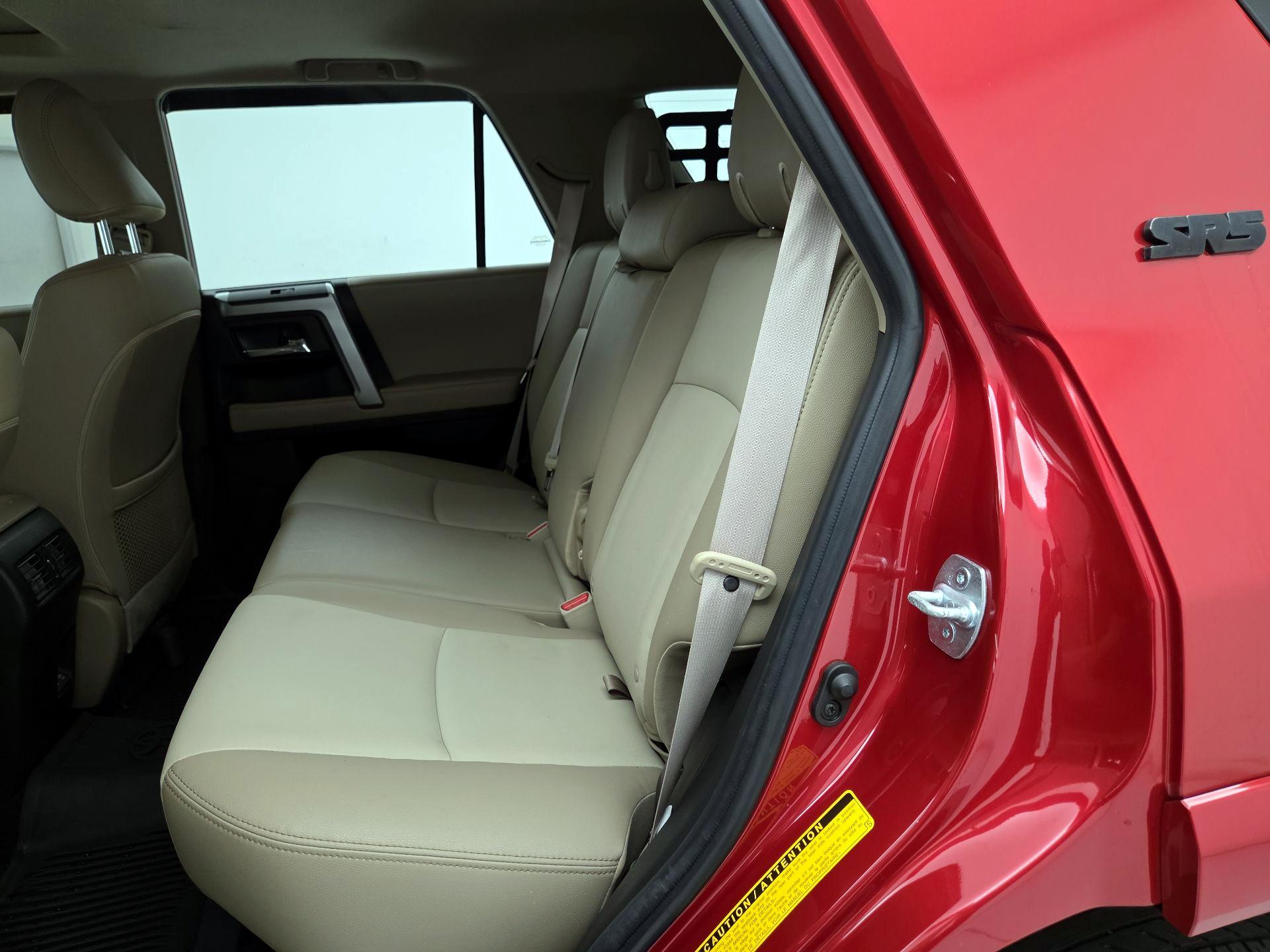 Thumbnail: 2021 Toyota 4Runner - 20