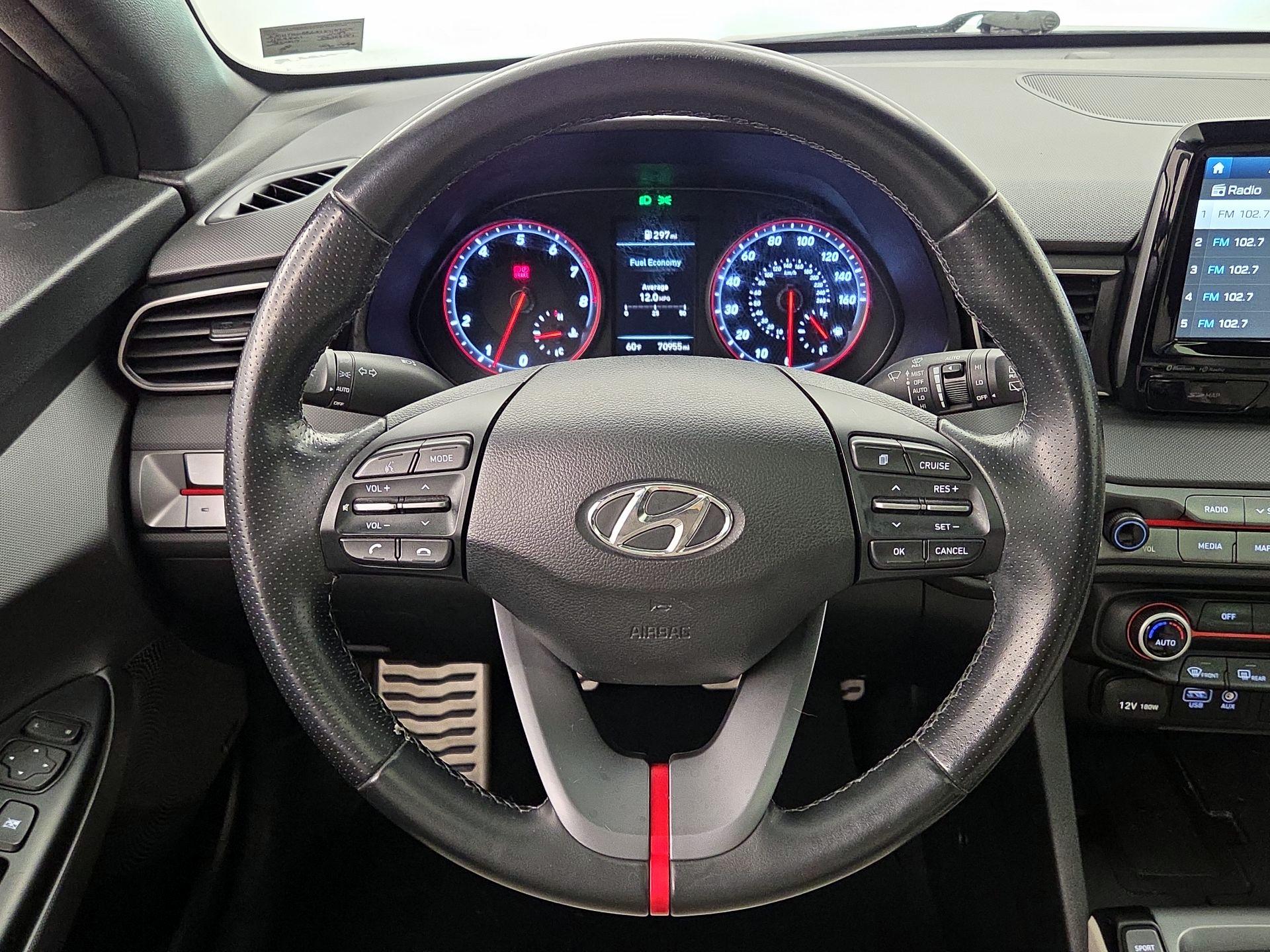 Thumbnail: 2019 Hyundai Veloster - 10