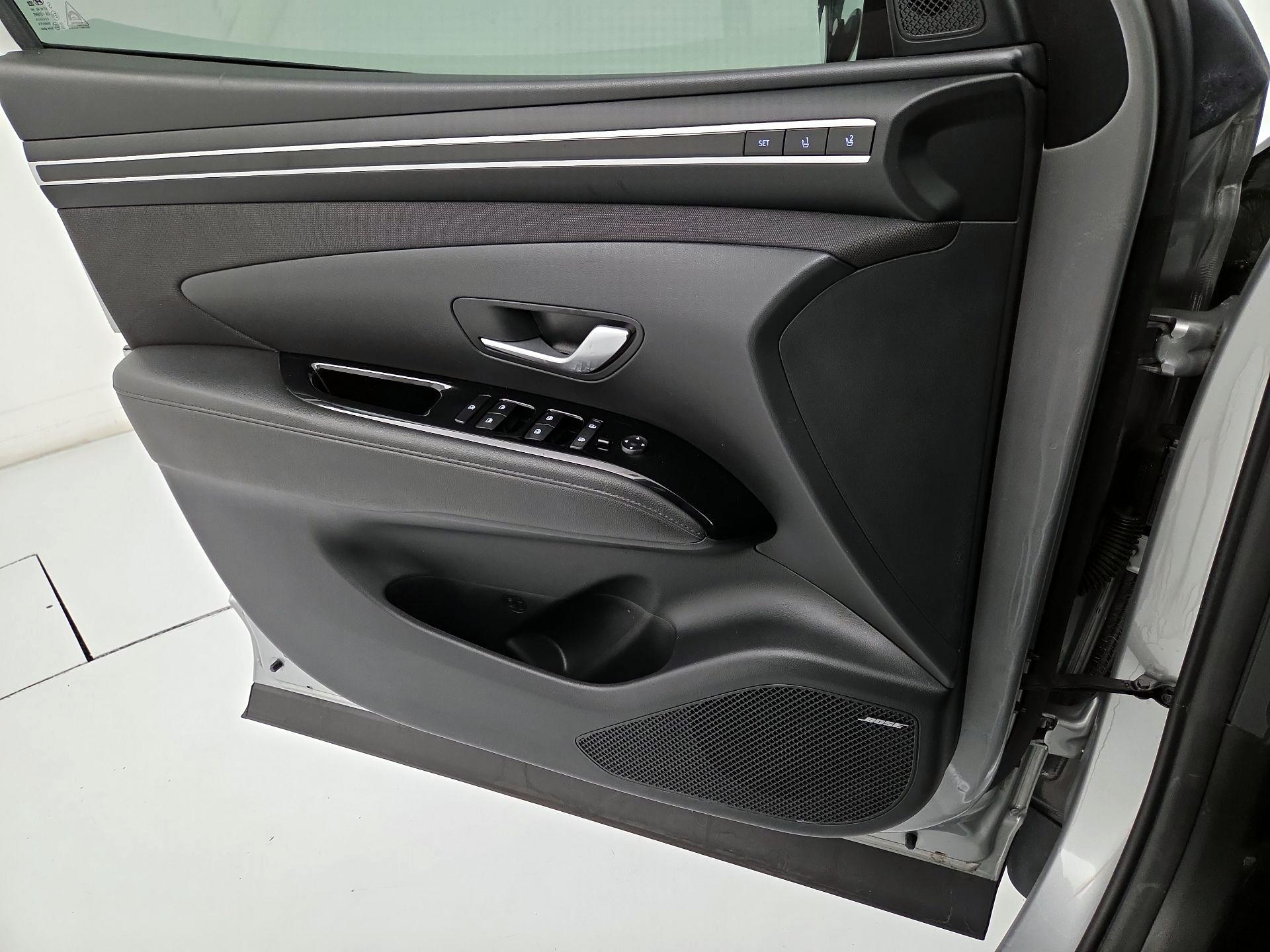 Thumbnail: 2022 Hyundai Tucson - 12