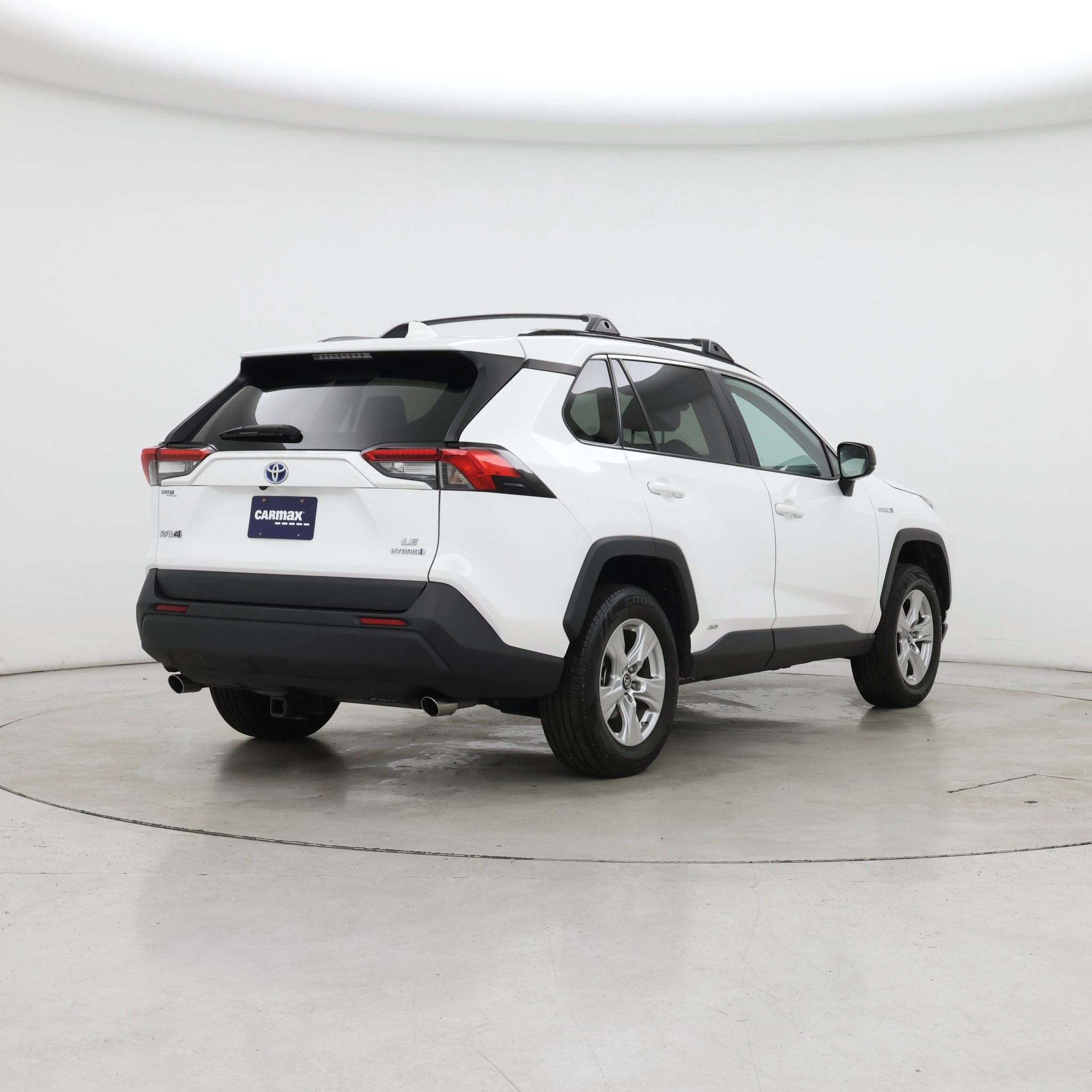 Thumbnail: 2020 Toyota RAV4 - 8