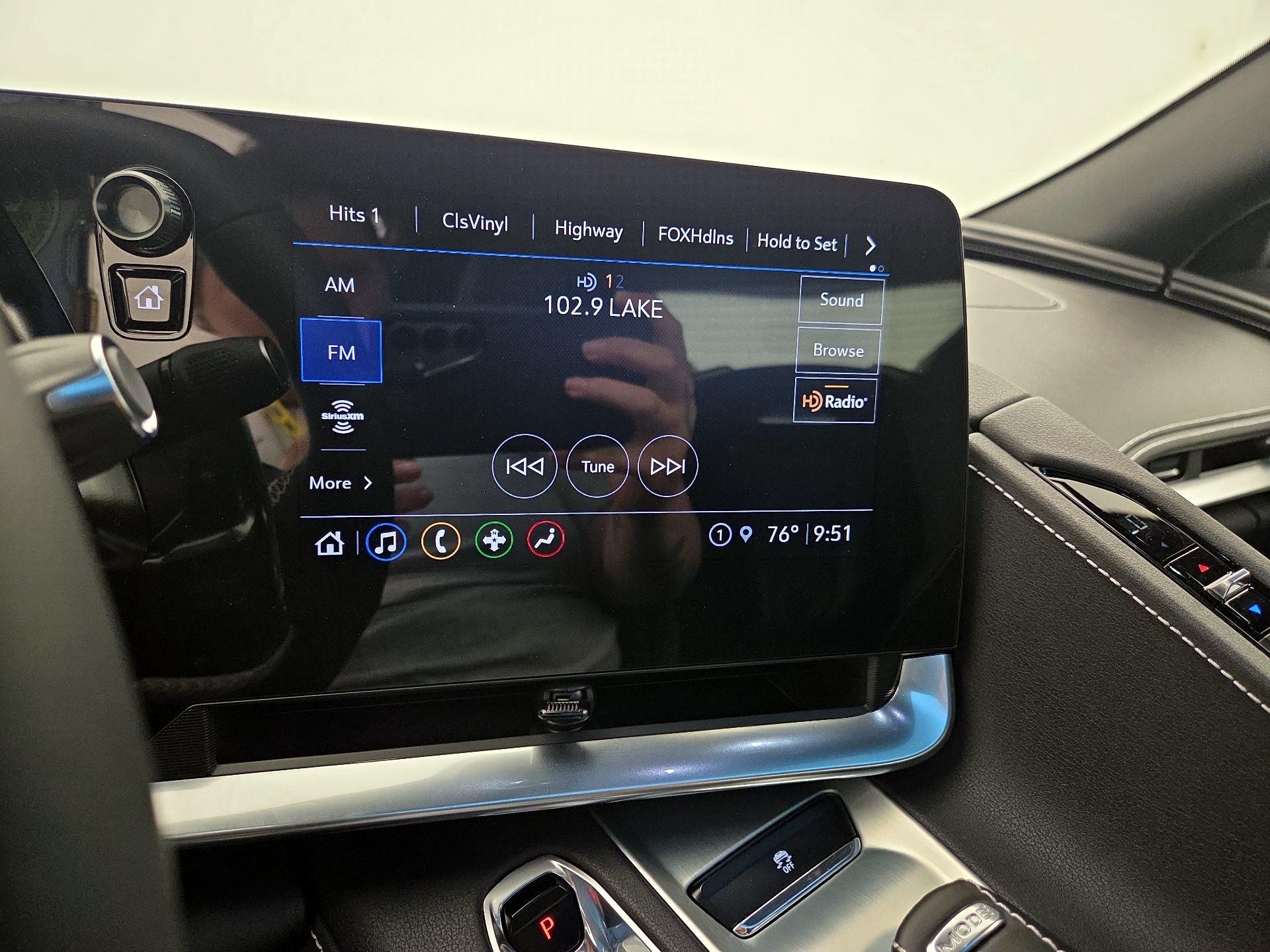 Thumbnail: 2023 Chevrolet Corvette - 15