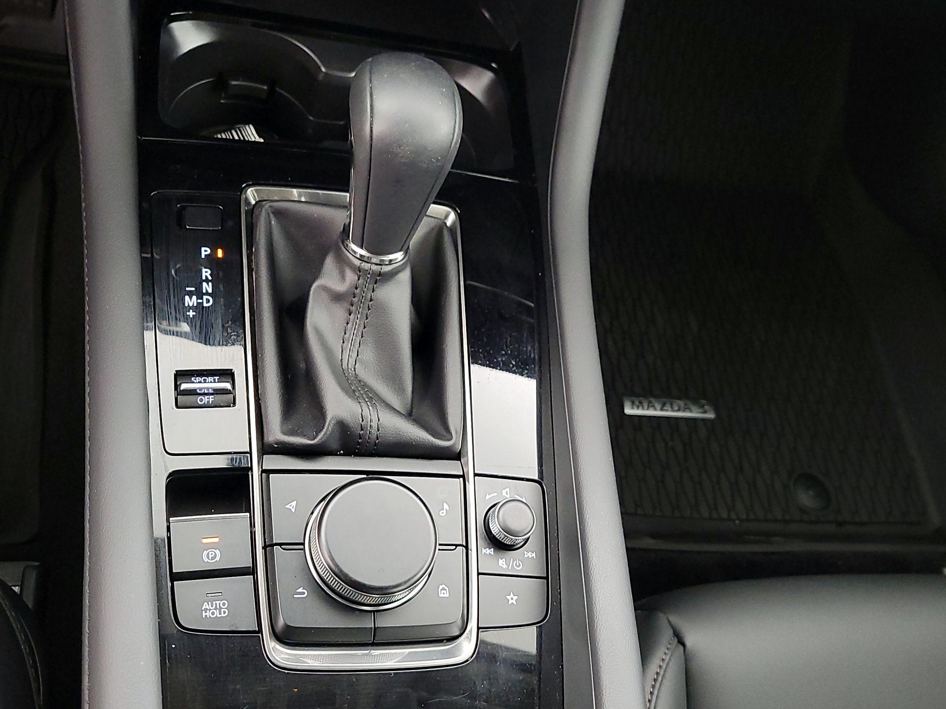 Thumbnail: 2024 Mazda Mazda3 - 17