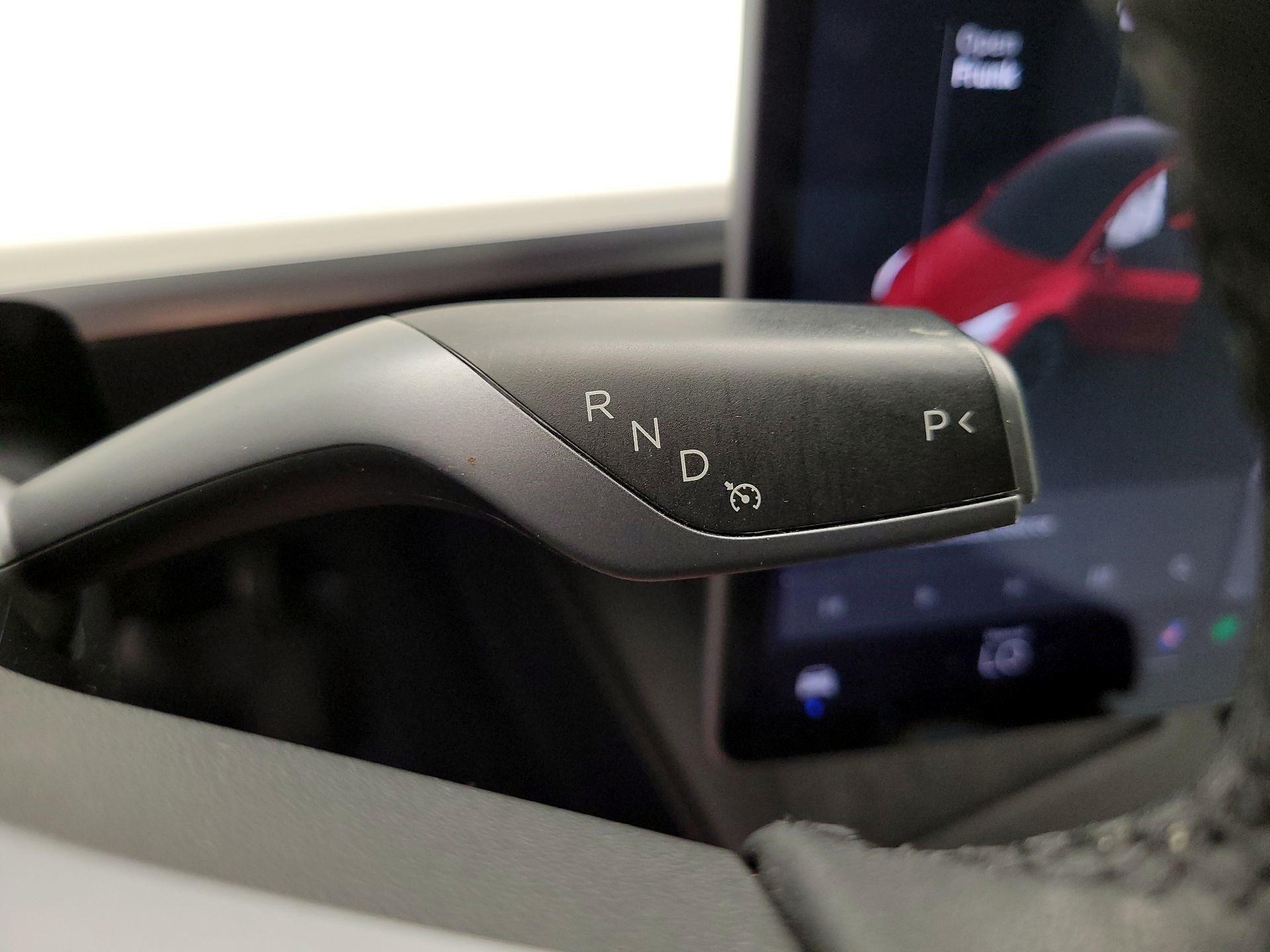 Thumbnail: 2021 Tesla Model Y - 17